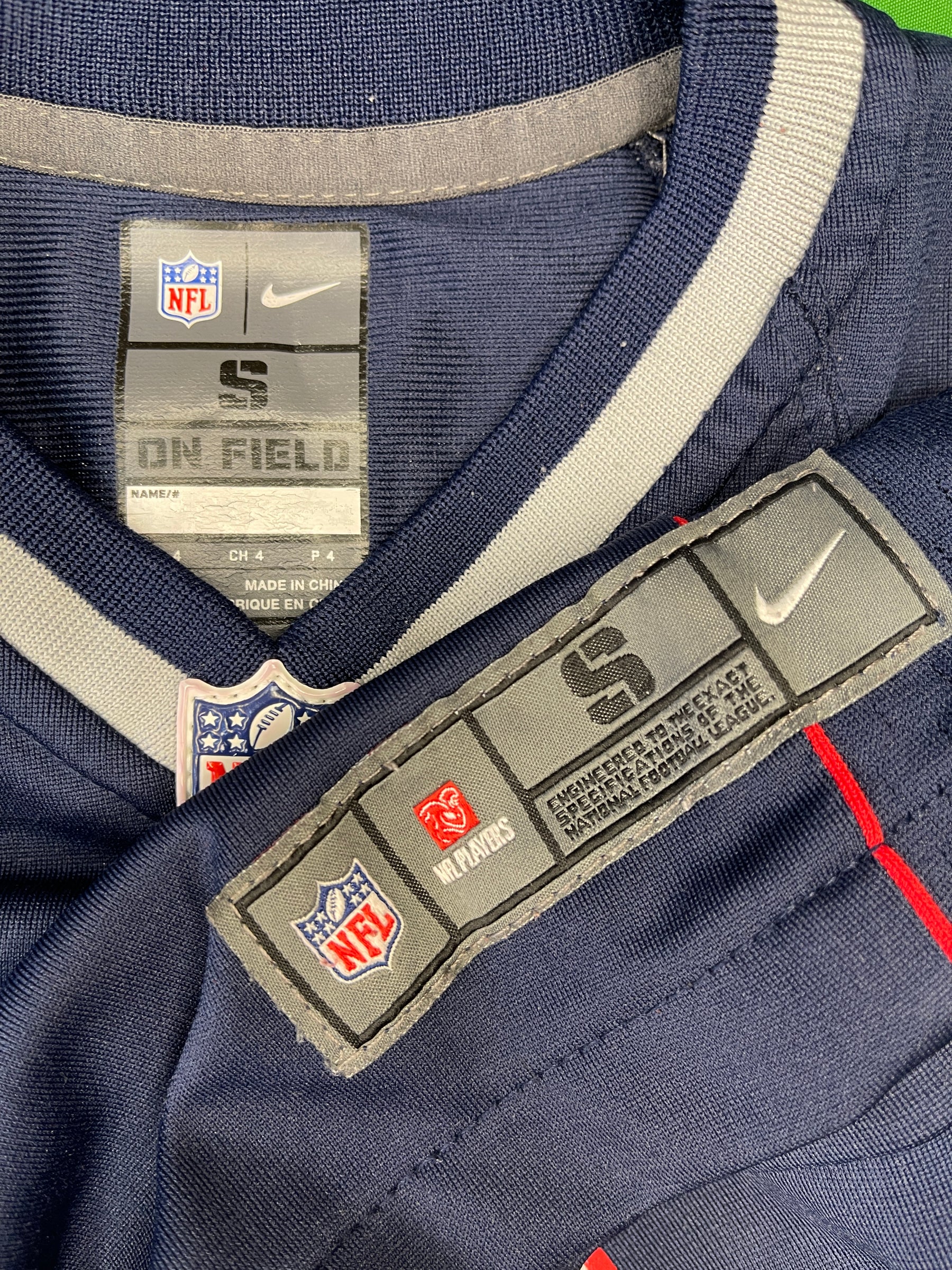 NFL New England Patriots Tom Brady #12 Game Jersey Youth X-Small 4