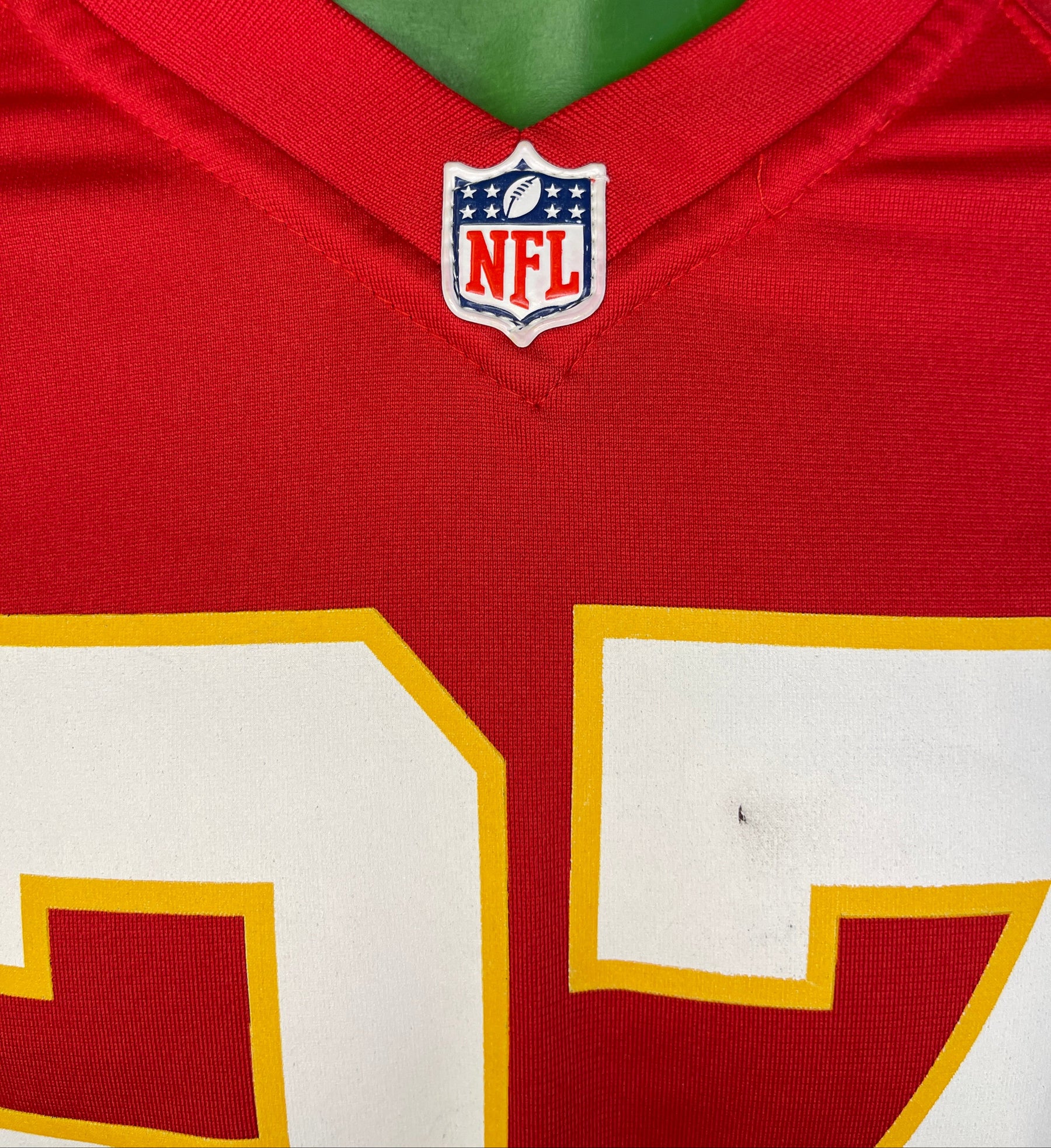 NFL Kansas City Chiefs Kareem Hunt #27 Game Jersey Youth Medium 10-12