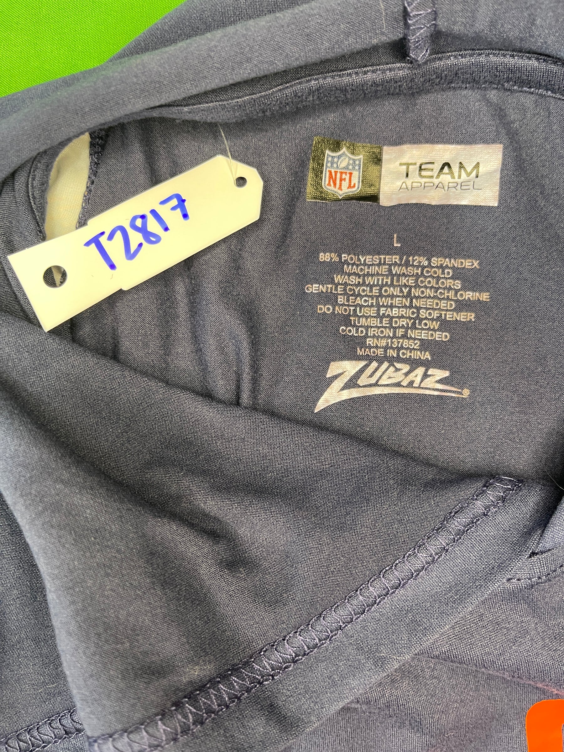 NFL Chicago Bears Long Sleeve Hooded T-Shirt Men's Large