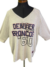 NFL Denver Broncos Grey V-Neck 3/4 Sleeve Heavyweight Shirt Women's Large