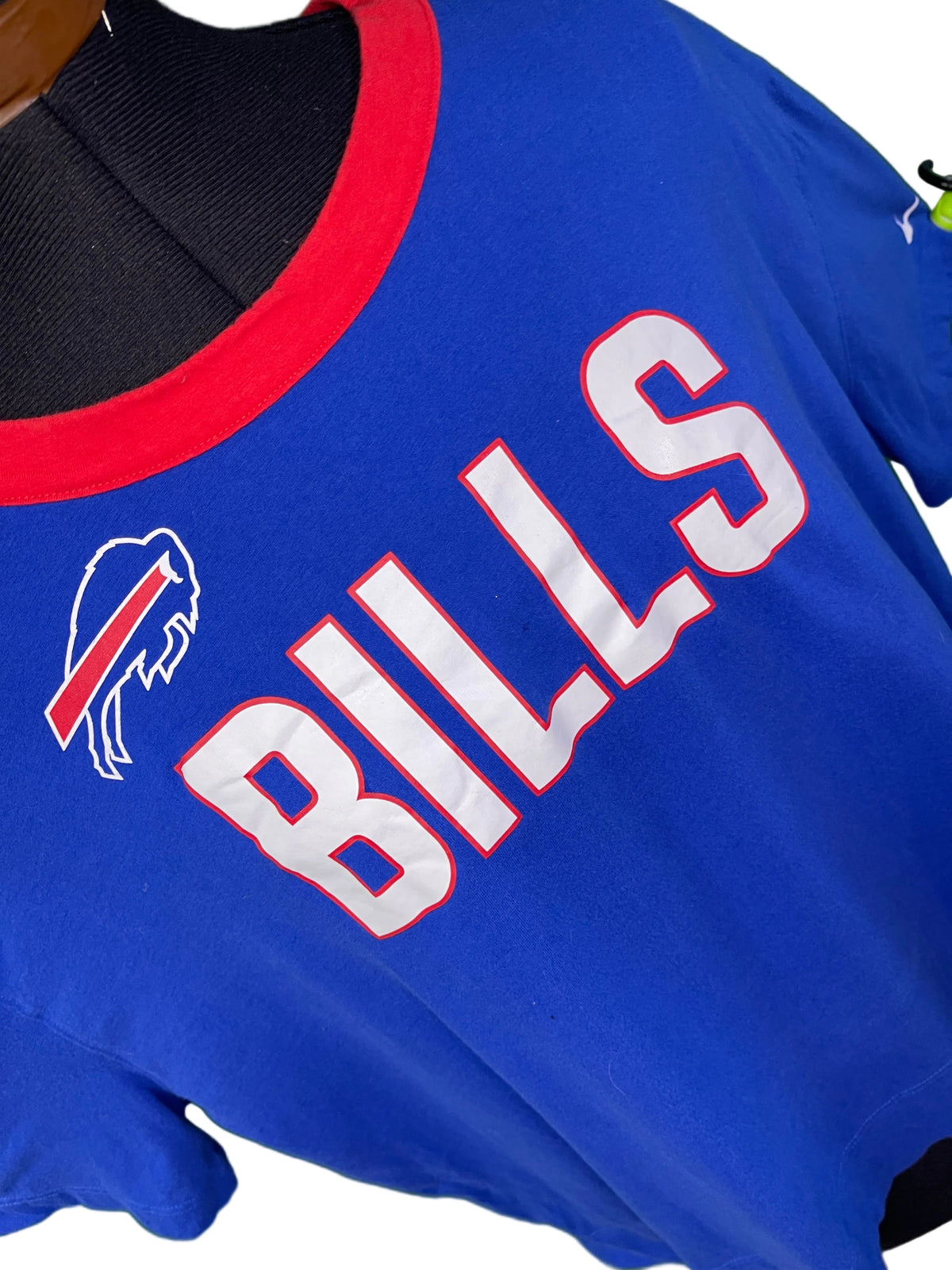 NFL Buffalo Bills Short Sleeve Cropped T-Shirt Women's X-Large