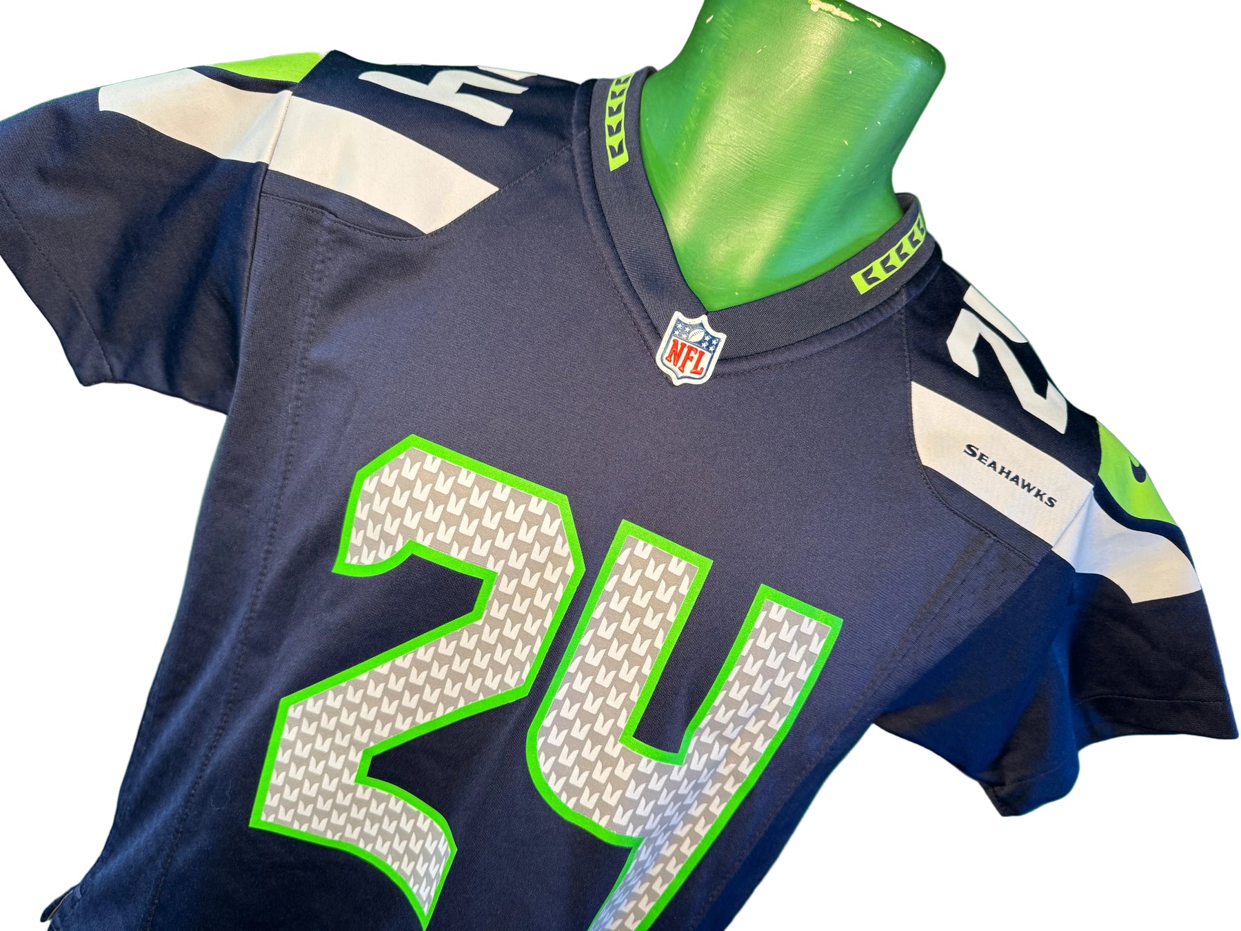 NFL Seattle Seahawks Marshawn Lynch #24 Nike Game Jersey Youth Medium 10-12