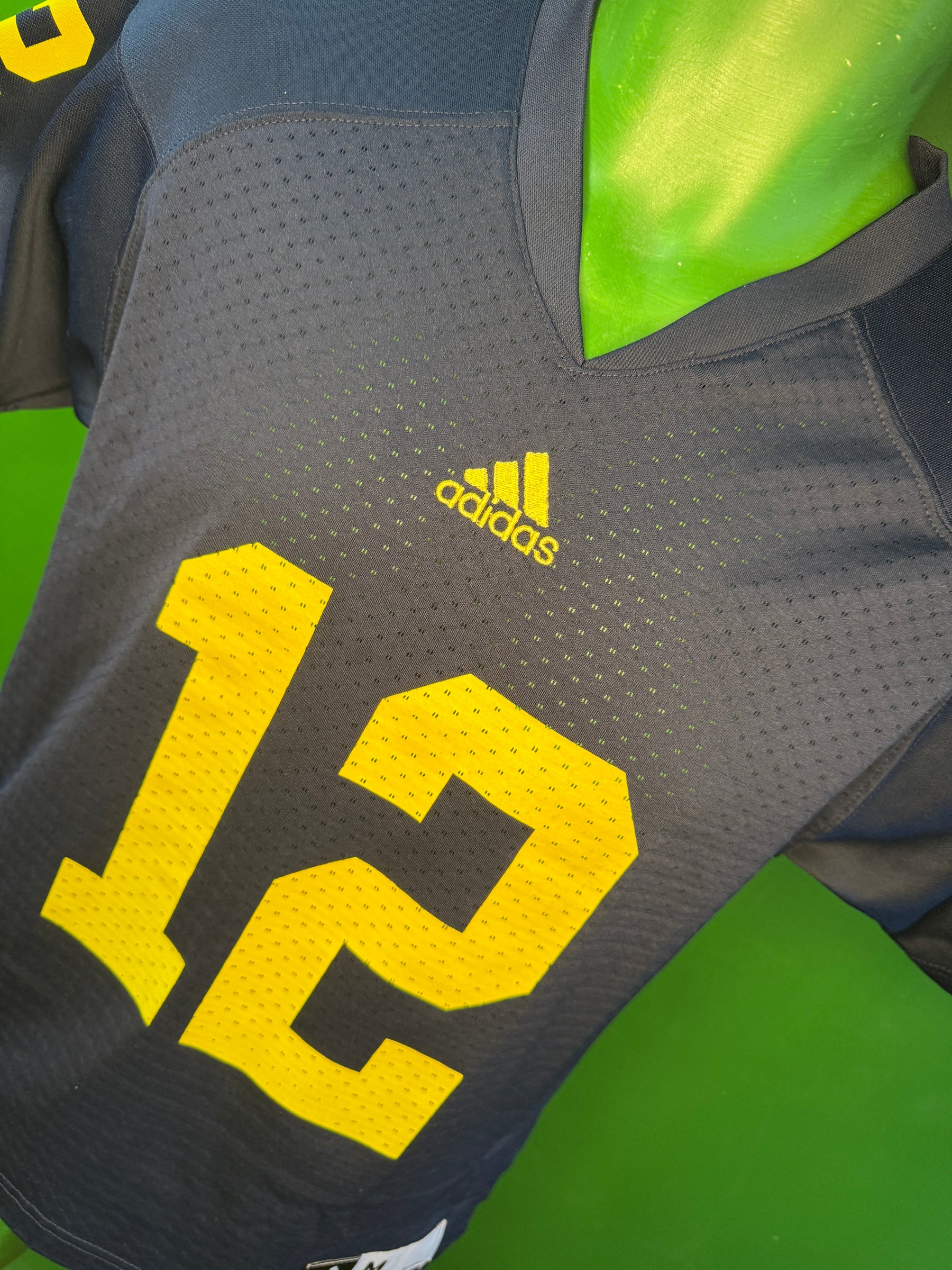 NCAA University of Michigan Wolverines #12 Adidas Jersey Youth Medium 10-12