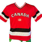 Jersey-Style Canada Top Maple Leaf Youth Med/Large NWT