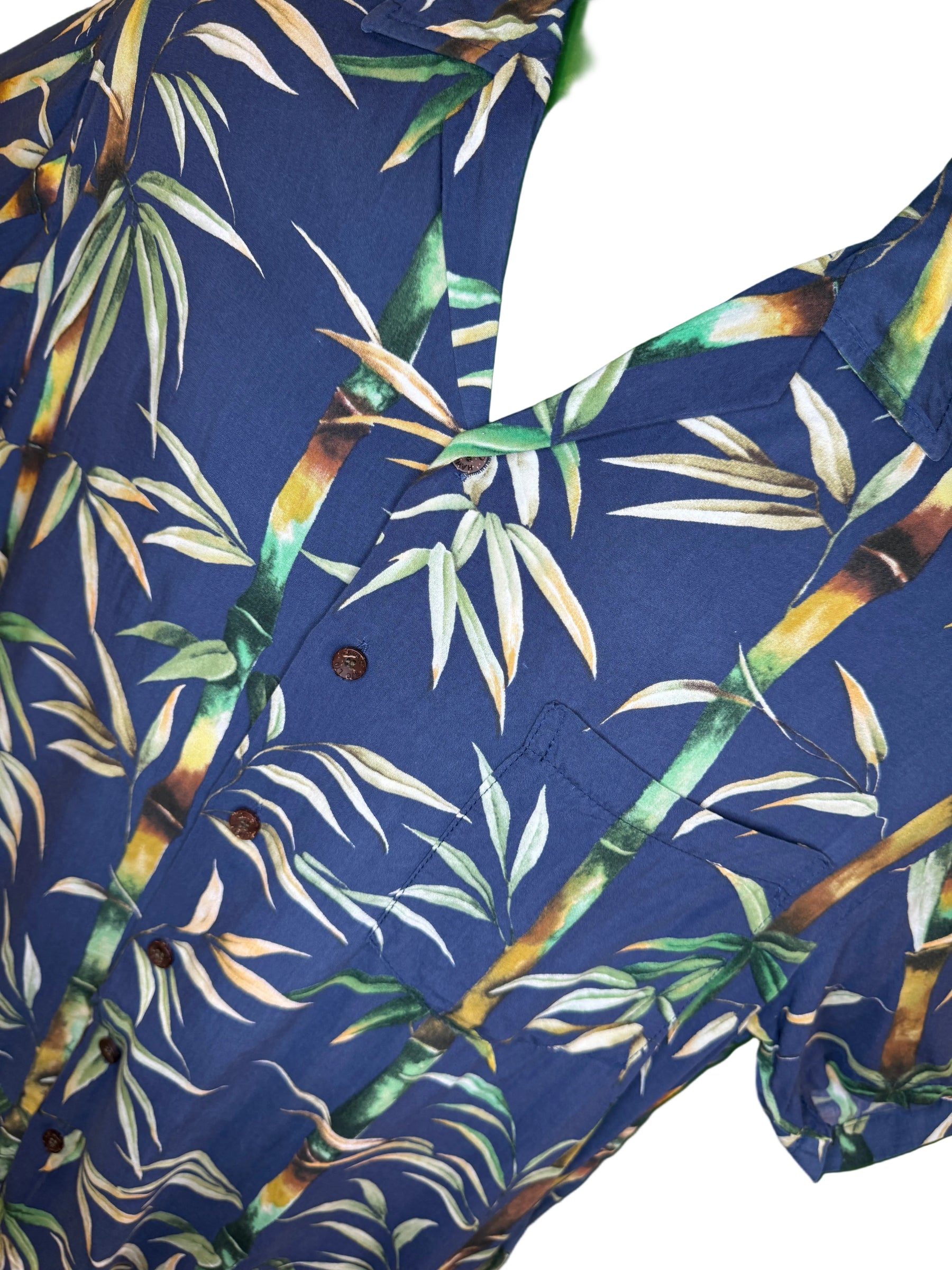 Hawaiian Aloha Shirt Made in Hawaii Blue Bamboo Print Men's Medium