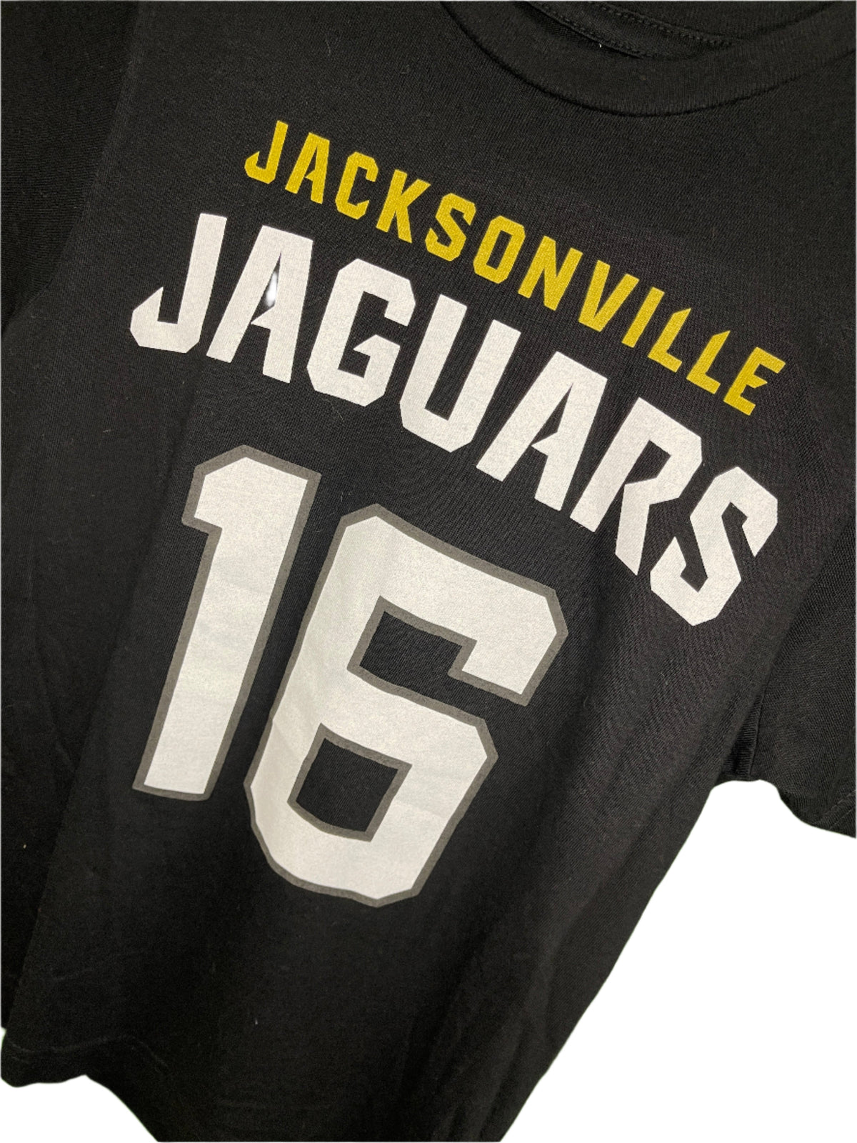 NFL Jacksonville Jaguars Trevor Lawrence #16 T-Shirt Youth Small 8