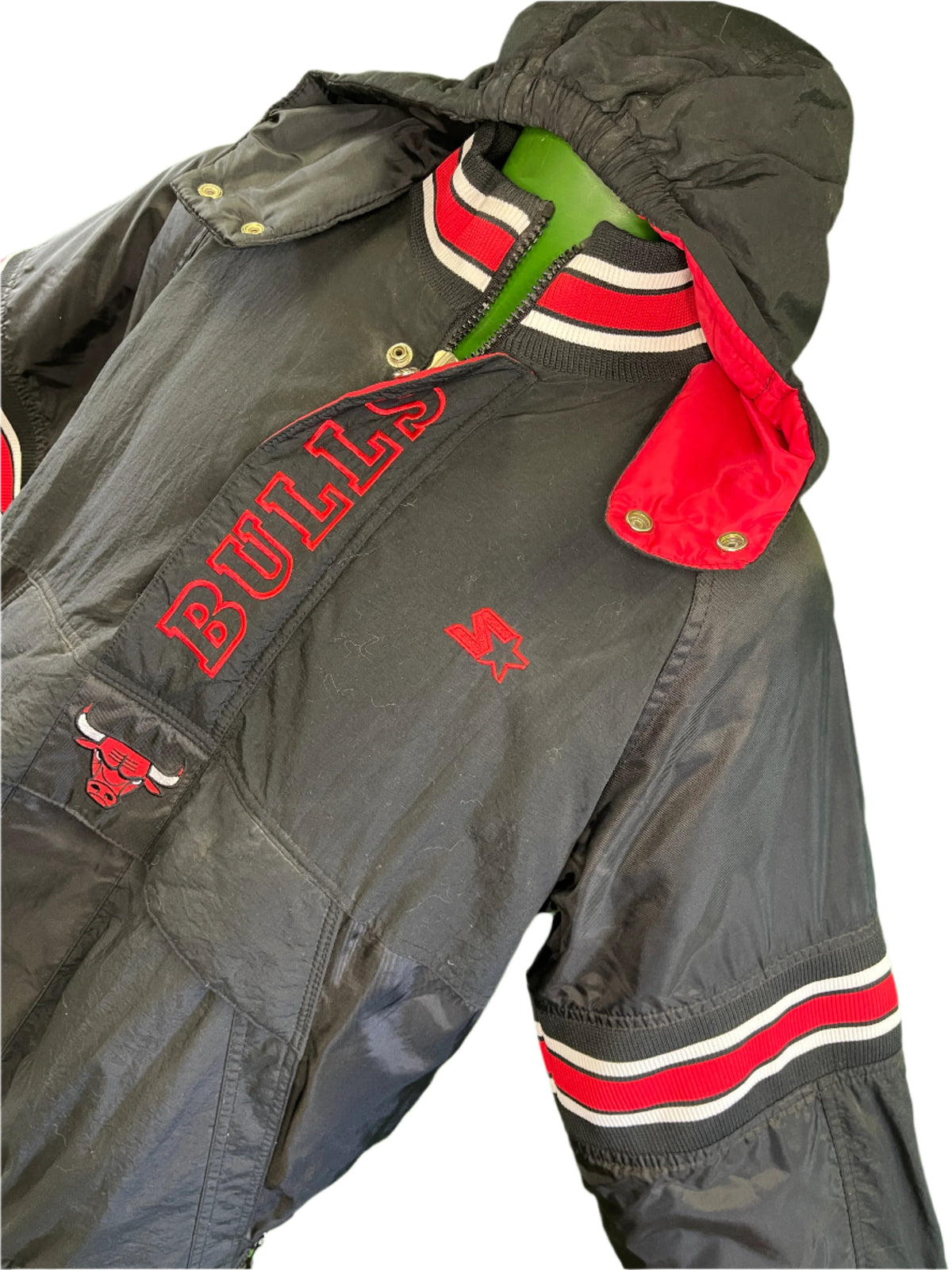 NBA Chicago Bulls Starter Vintage Puffer Pullover Jacket Coat Youth X-Large 18
