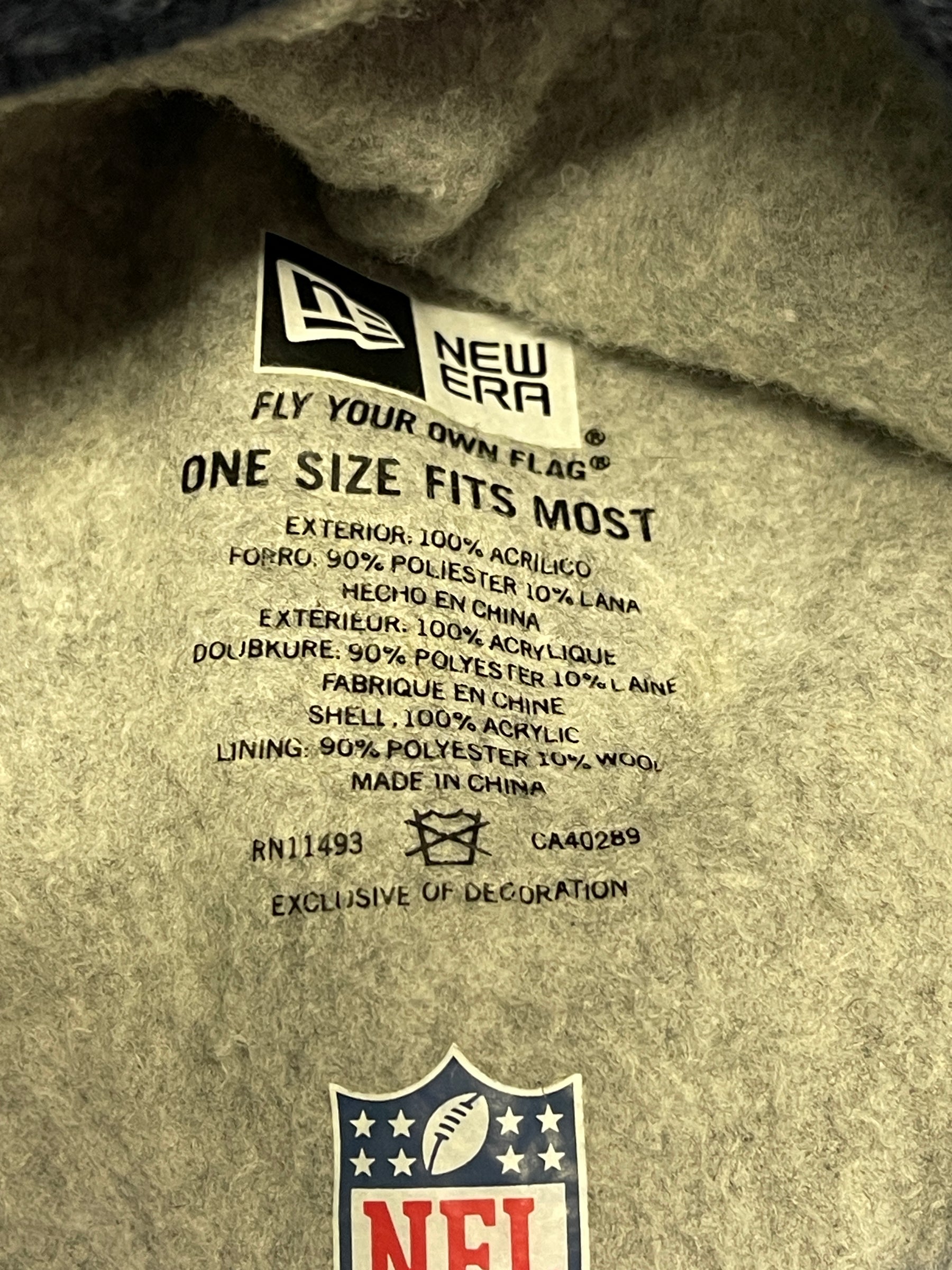 NFL Seattle Seahawks New Era Warm Lined Woolly Bobble Hat OSFM