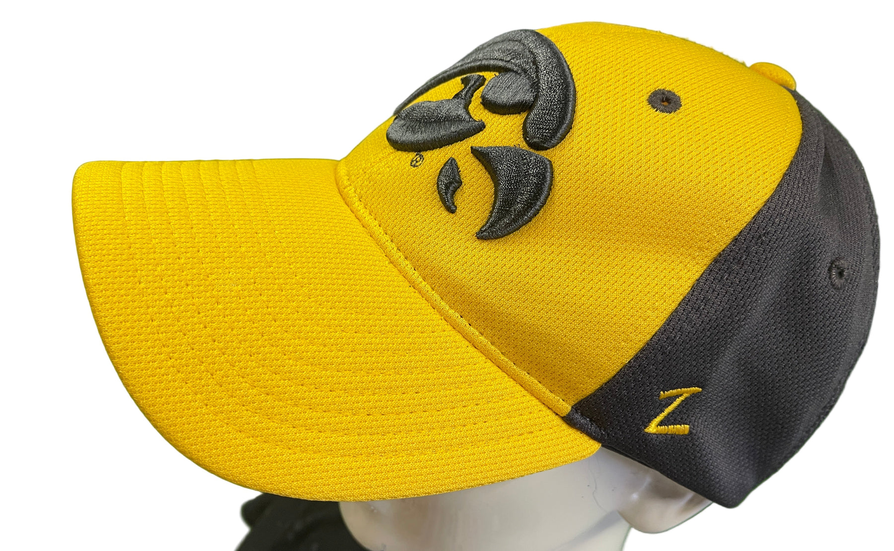 NCAA Iowa Hawkeyes Zephyr Stretch Fit Polyester Colour Block Hat/Cap Medium/Large