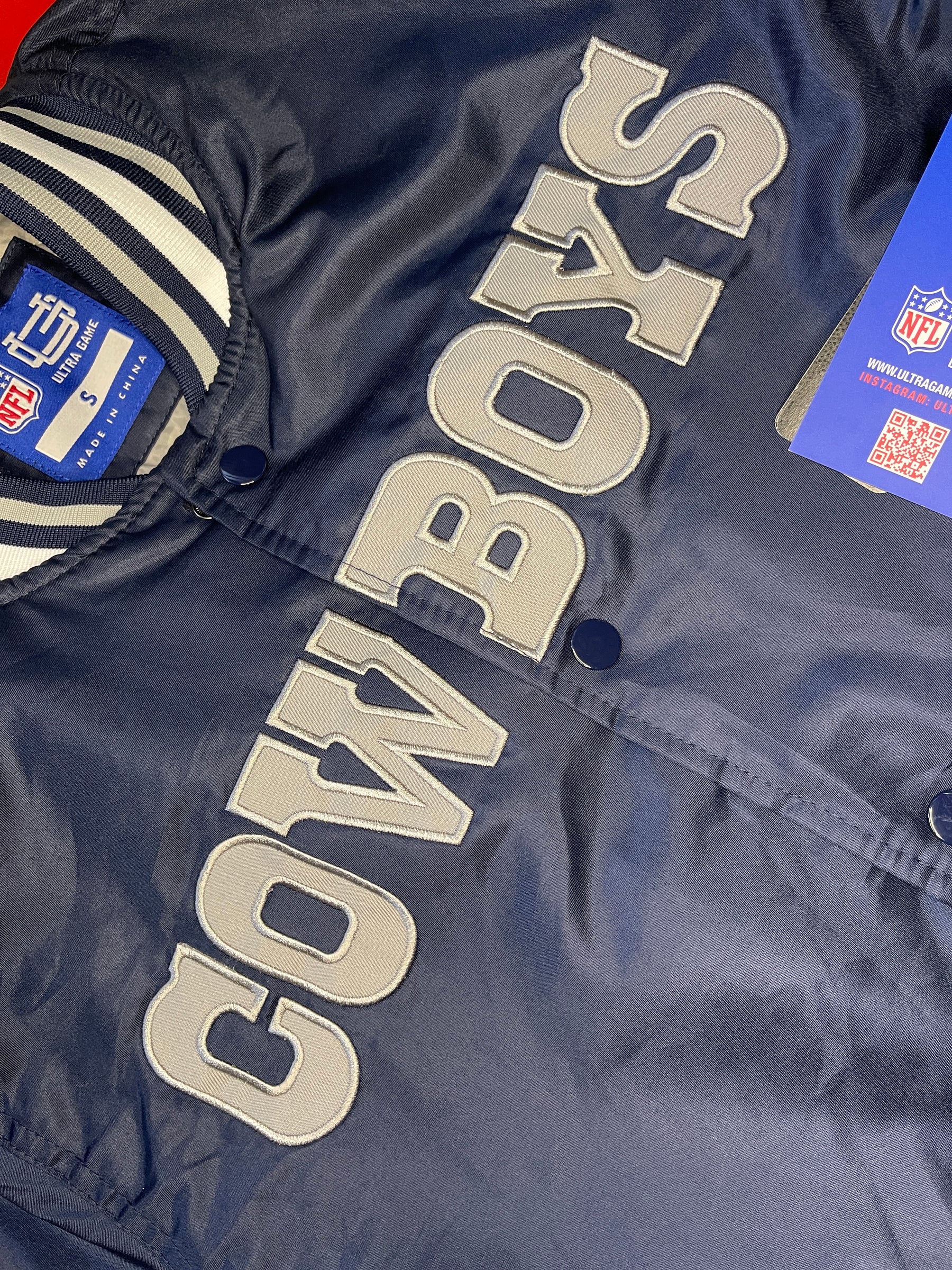 NFL Dallas Cowboys Quilted Stitched Satin Jacket Retro Style Men's Small NWT