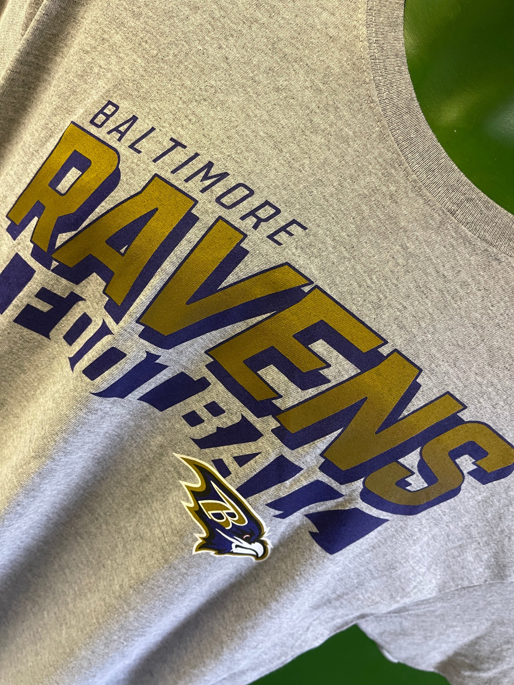 NFL Baltimore Ravens Grey Short Sleeve T-Shirt Men's Large NWT