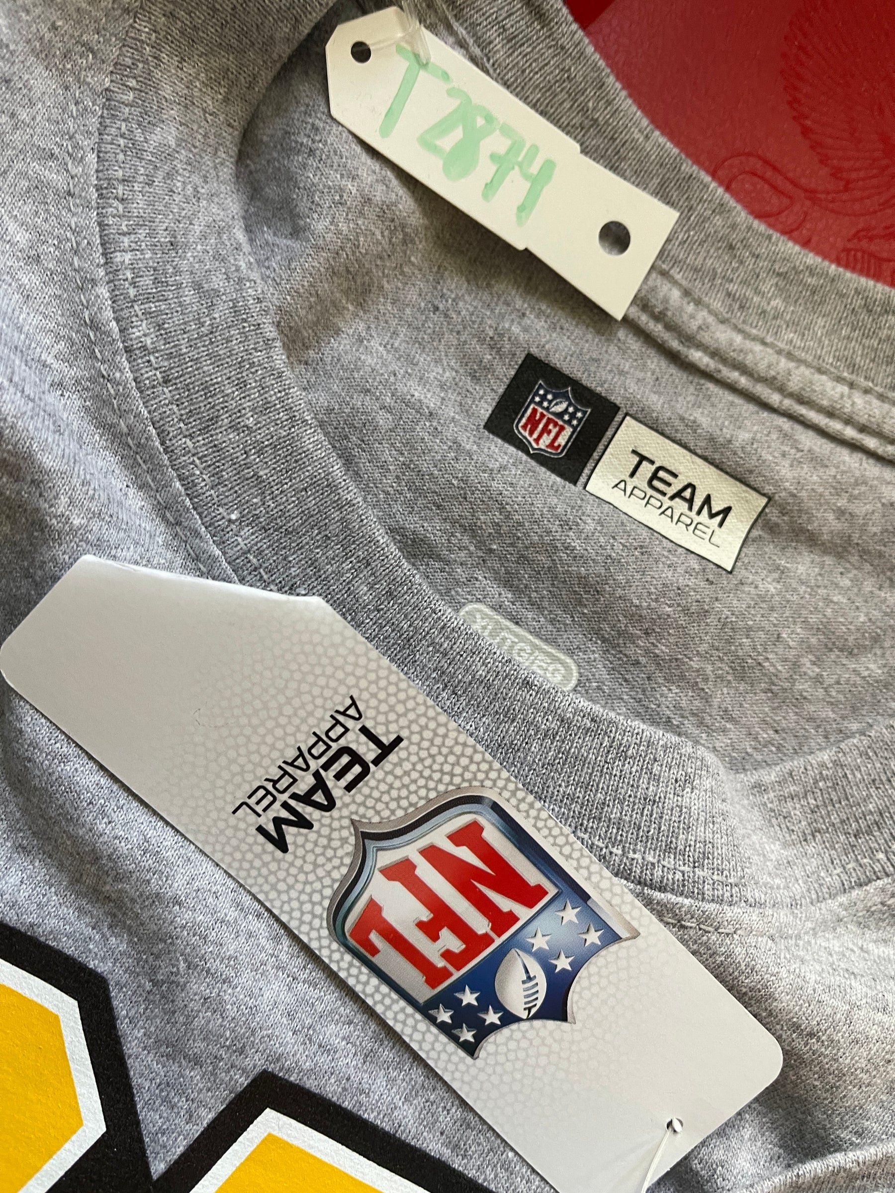 NFL Pittsburgh Steelers Grey Short Sleeve T-Shirt Men's X-Large NWT