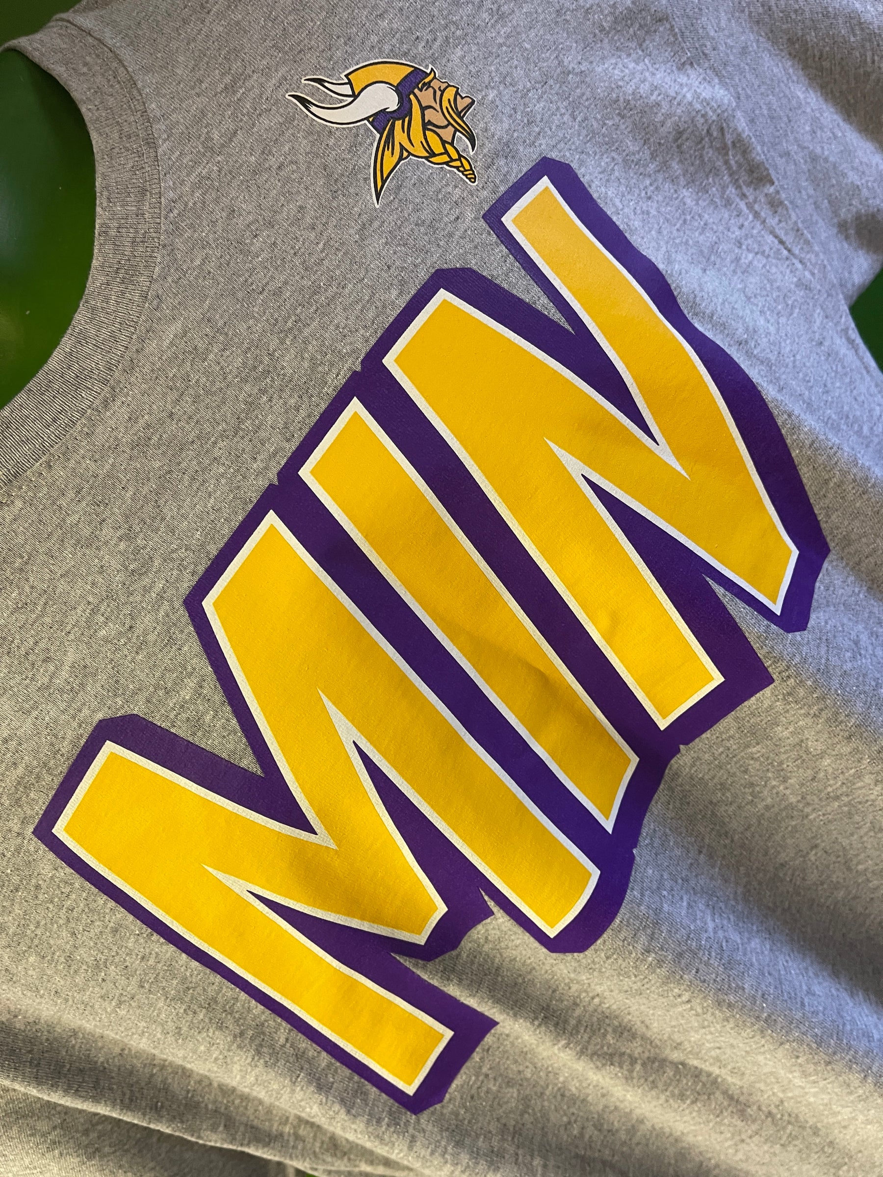 NFL Minnesota Vikings Grey Short Sleeve T-Shirt Men's Large NWT