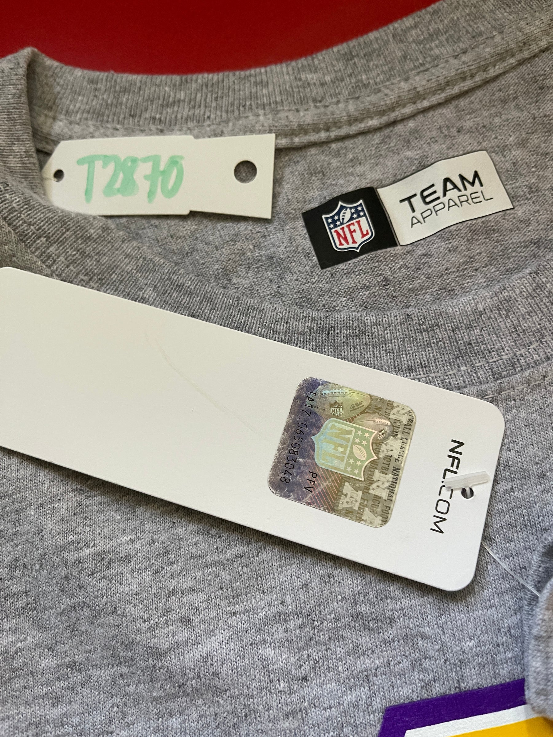 NFL Minnesota Vikings Grey Short Sleeve T-Shirt Men's Large NWT