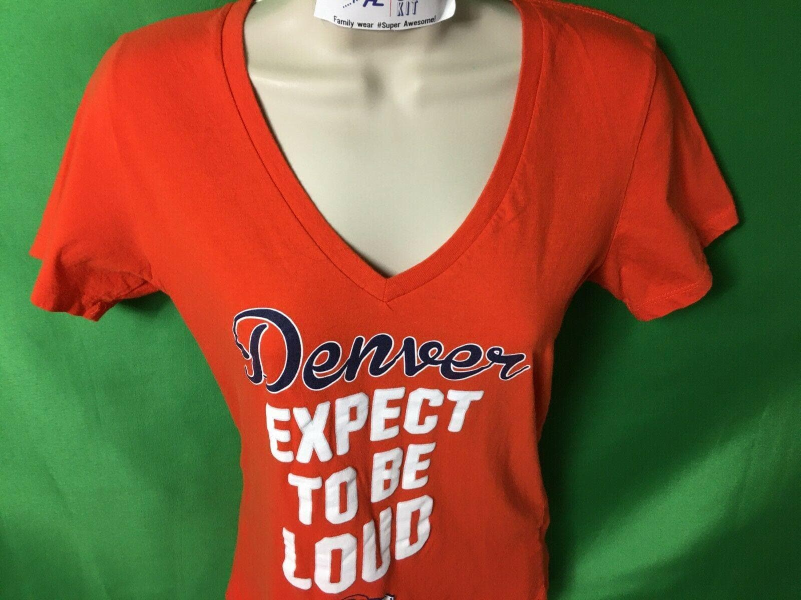 NFL Denver Broncos "Expect to be Loud" T-Shirt Women's Medium