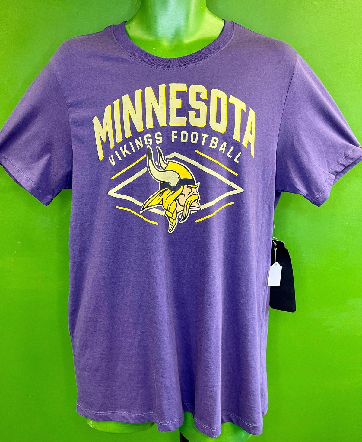 NFL Minnesota Vikings OTS 100% Cotton T-Shirt Men's Medium NWT
