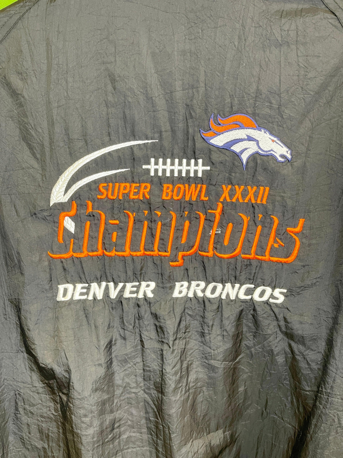 NFL Denver Broncos Logo 7 Vintage Super Bowl XXXII Champions Full Zip Black Shell Jacket Men's X-Large