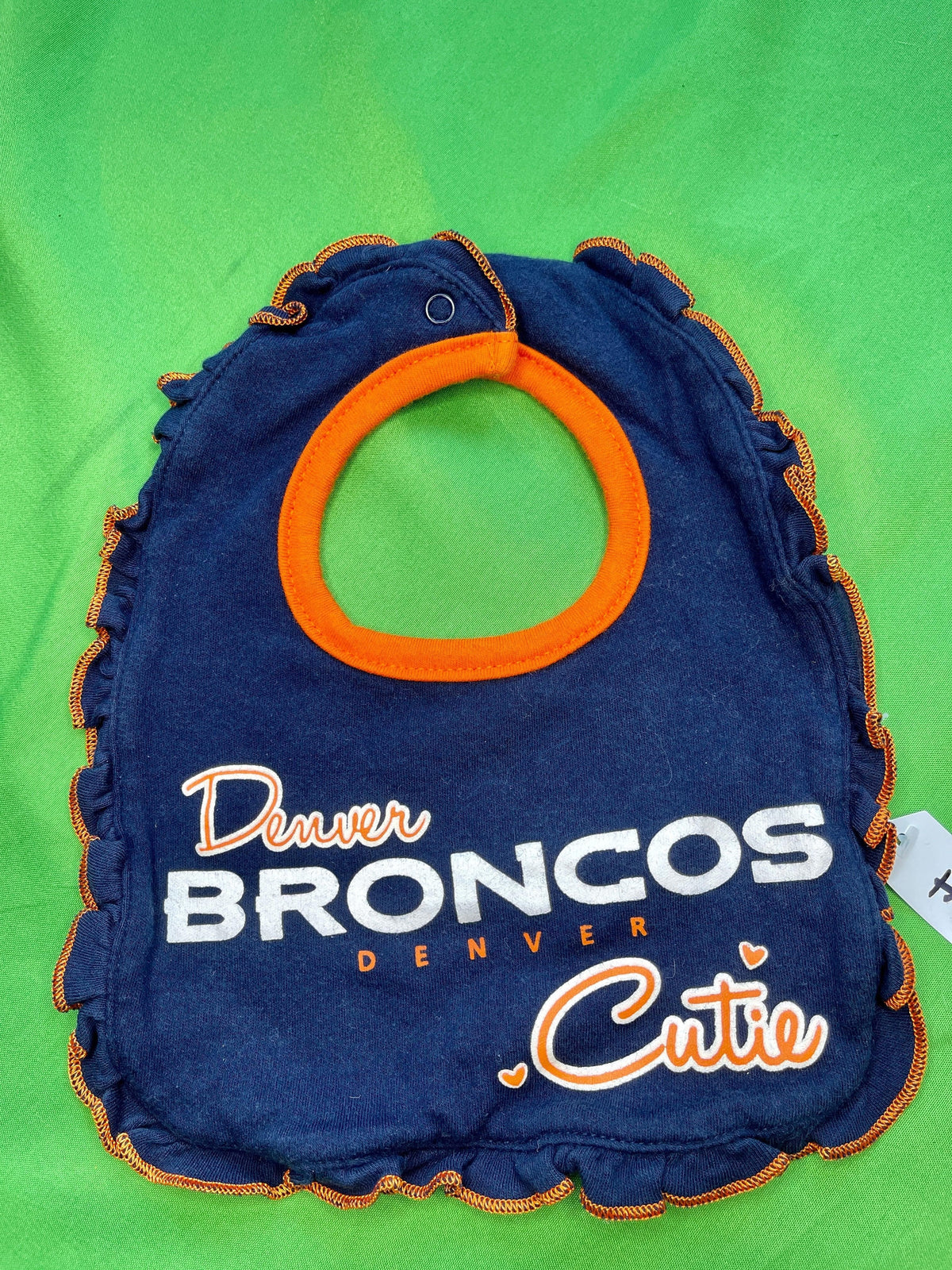 NFL Denver Broncos Infant Baby Bib Girls' OSFA
