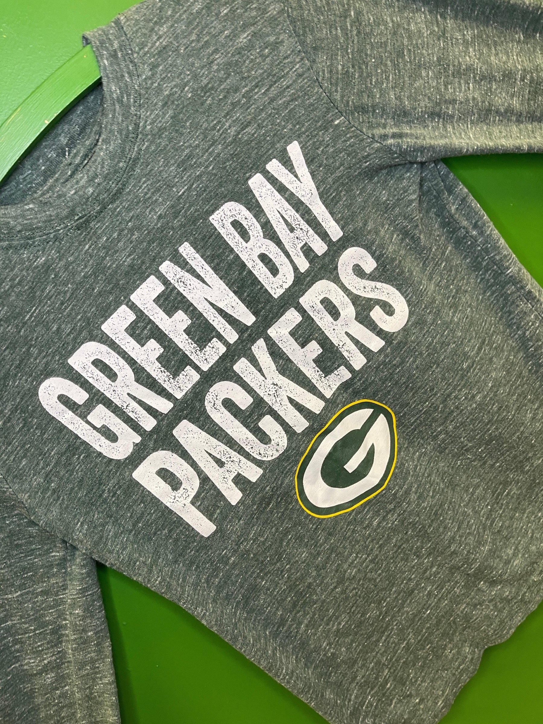 NFL Green Bay Packers Long Sleeve Heathered Green T-Shirt Youth Small