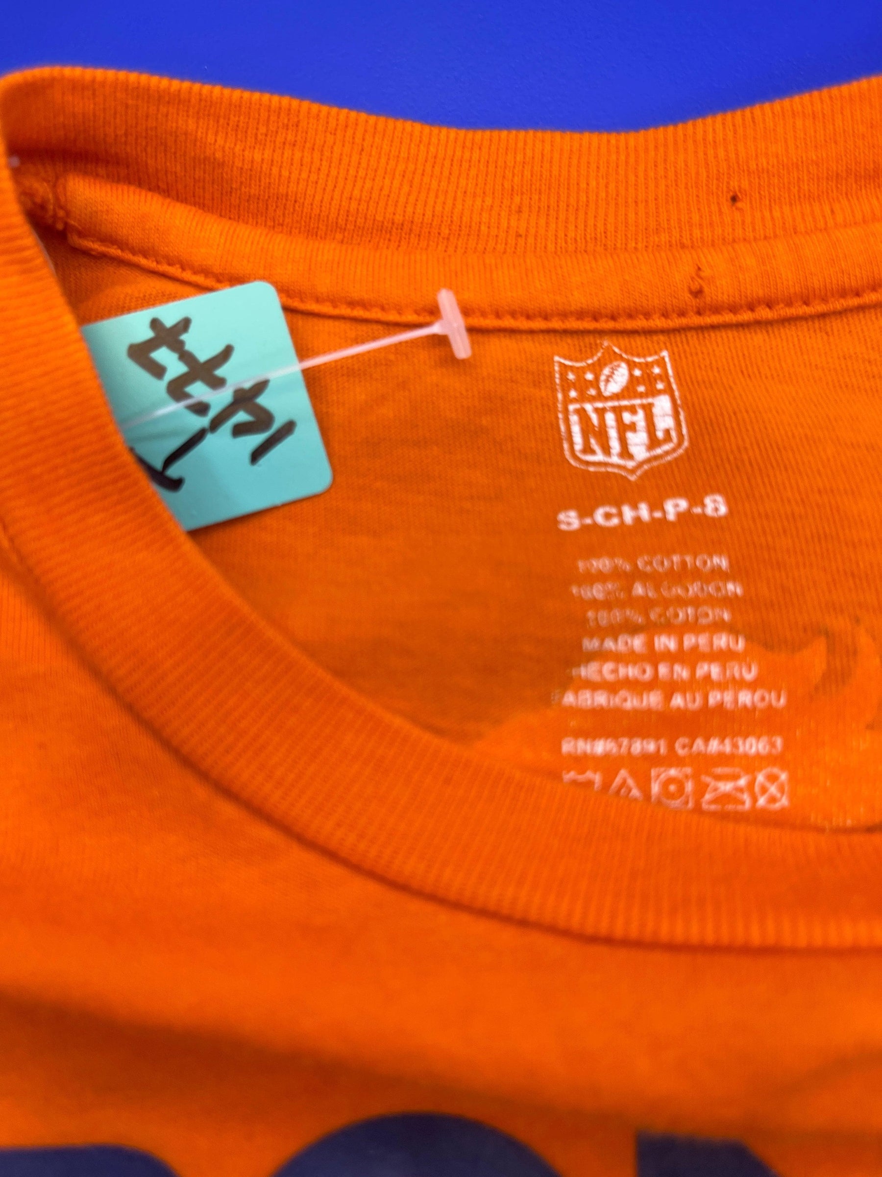 NFL Denver Broncos Peyton Manning #18 100% Cotton T-Shirt Youth Small 8