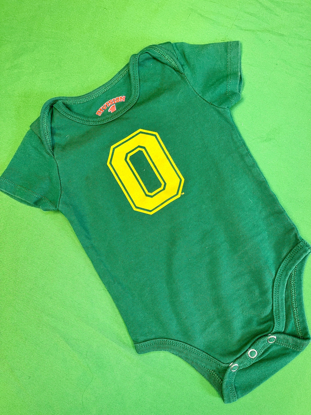 NCAA Oregon Ducks Green Bodysuit 3-6 months
