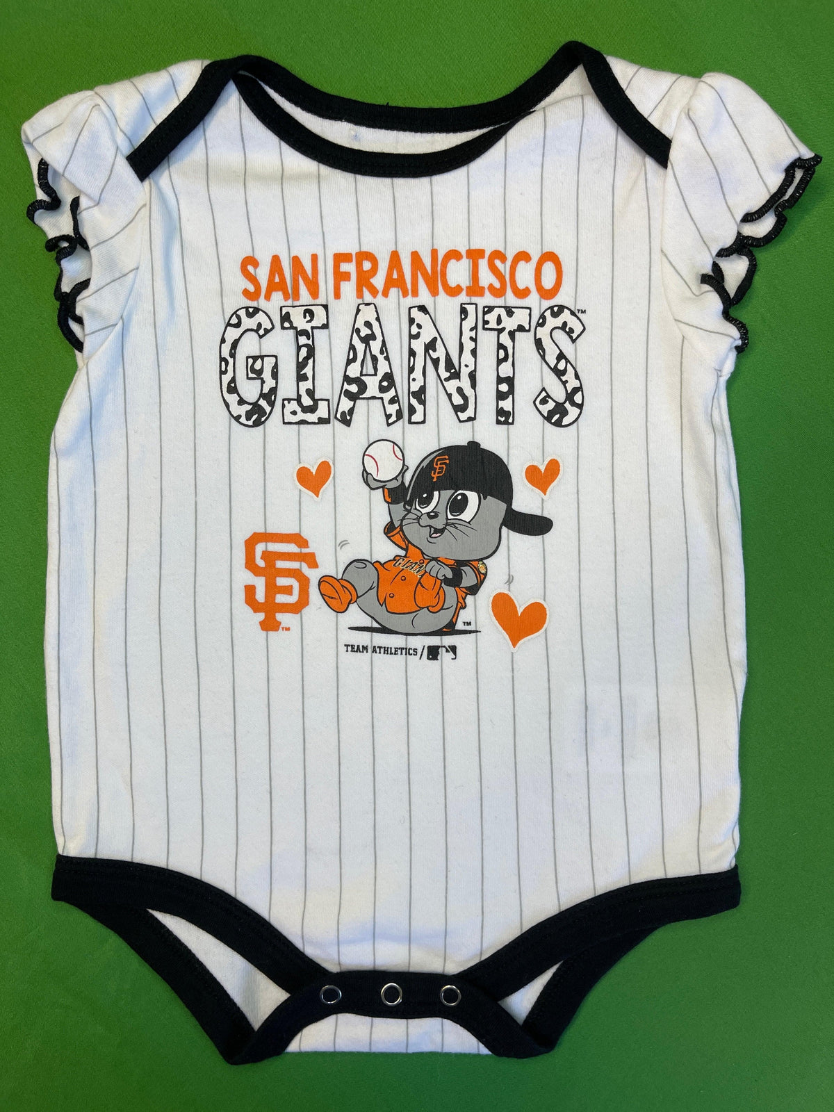 MLB San Francisco Giants White Pinstripe Bodysuit 6-9 months