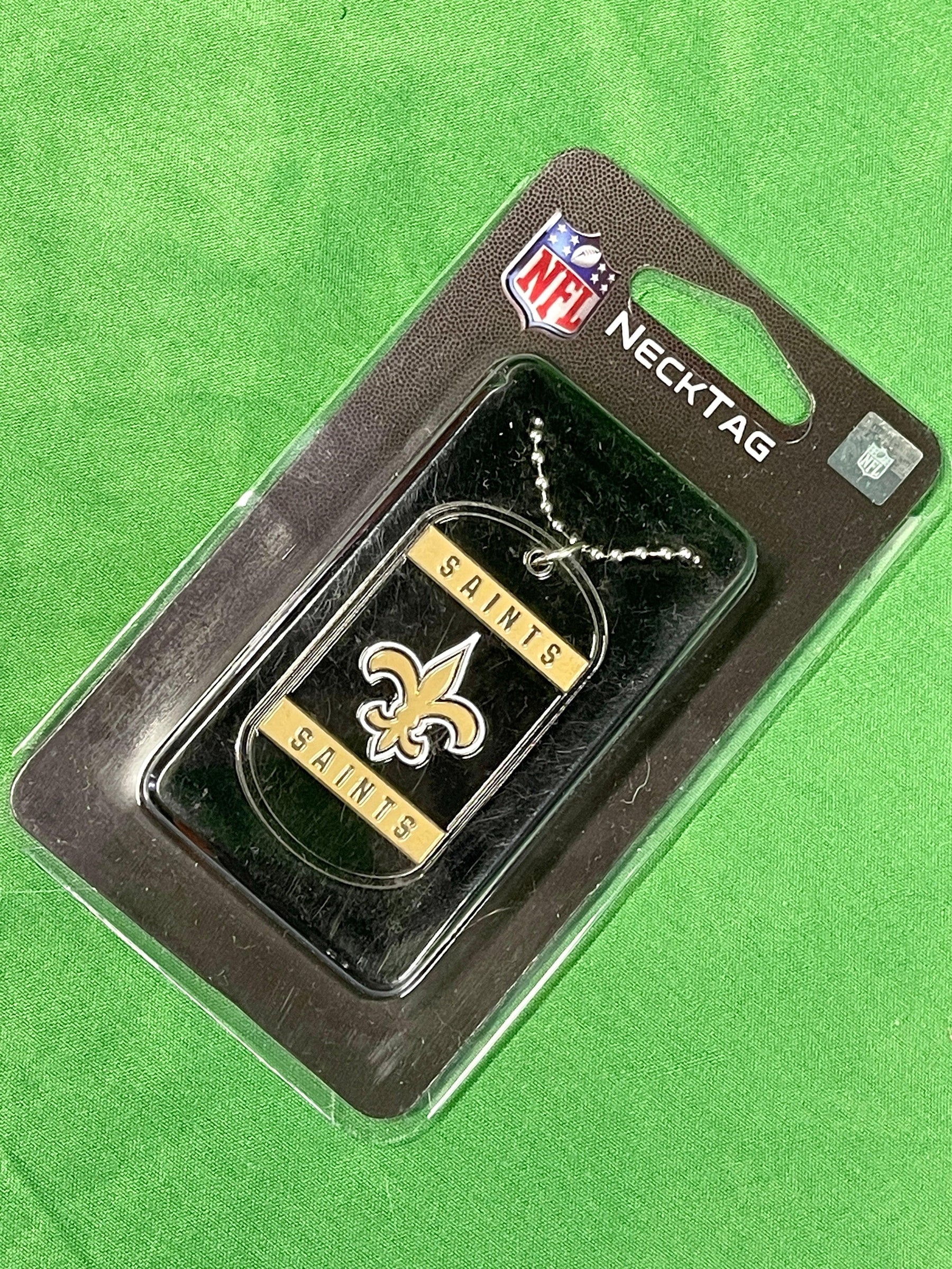 NFL New Orleans Saints Dog Tag Pendant Necklace NWT