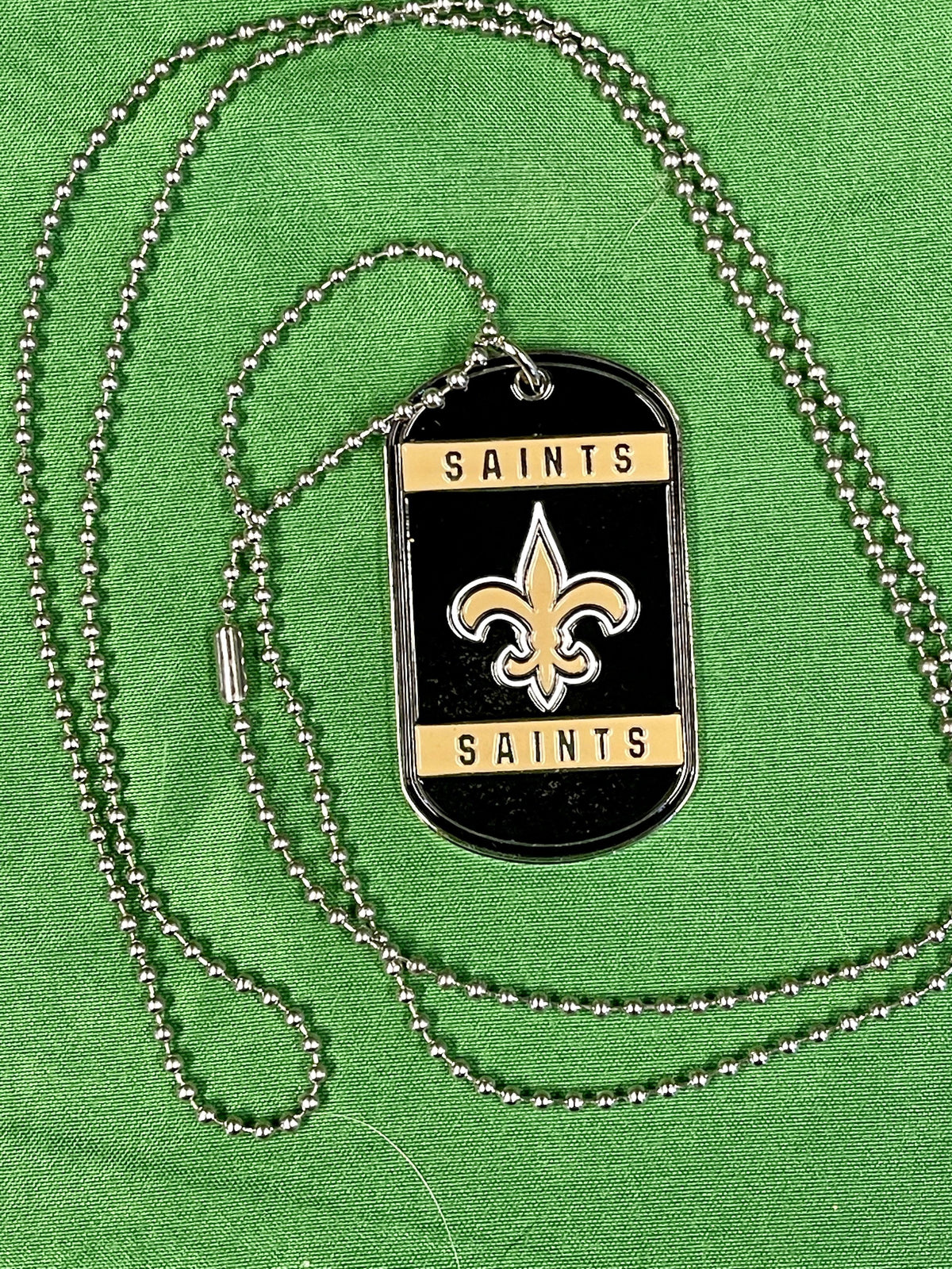 NFL New Orleans Saints Dog Tag Pendant Necklace NWT