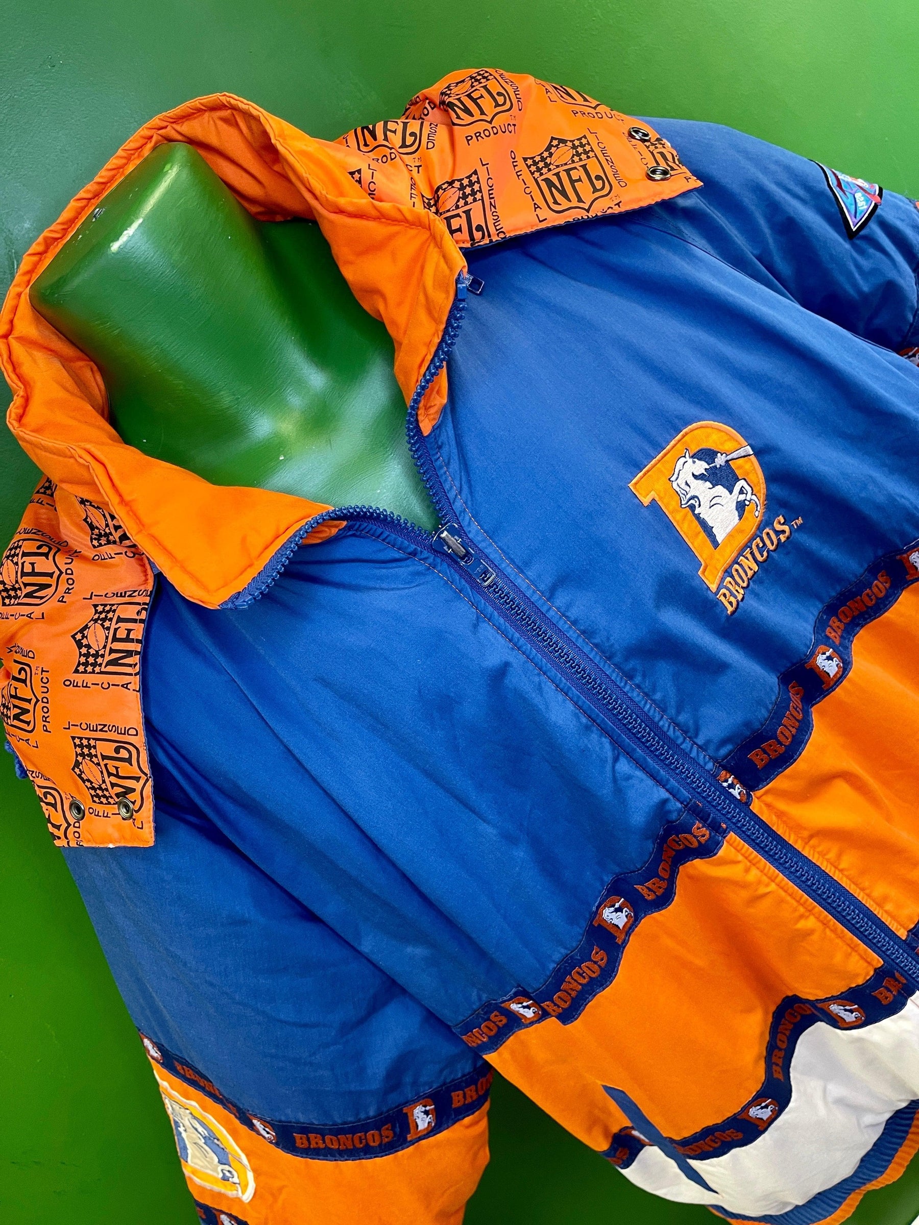 amazing REVERSIBLE! Denver Broncos winter coat!!