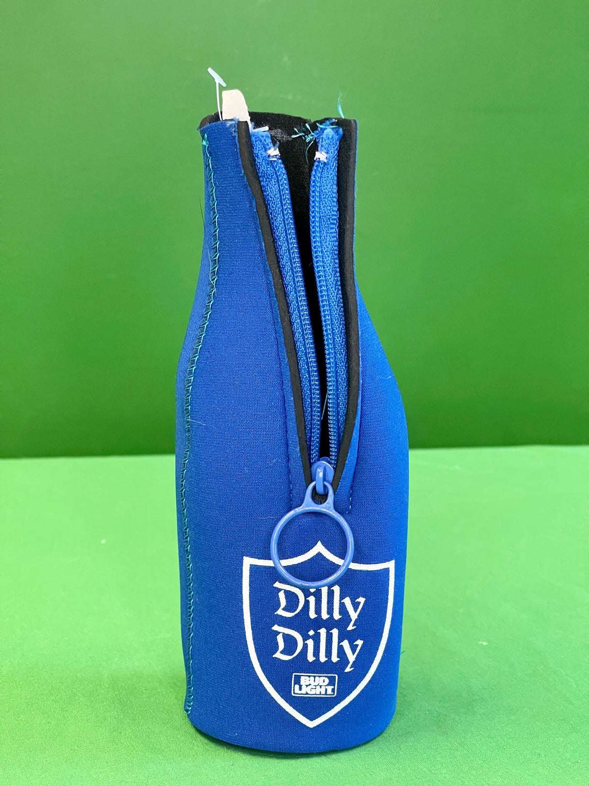 NFL Bud Light "Dilly Dilly" Bottle Cooler Cosy Jersey Neoprene NWT