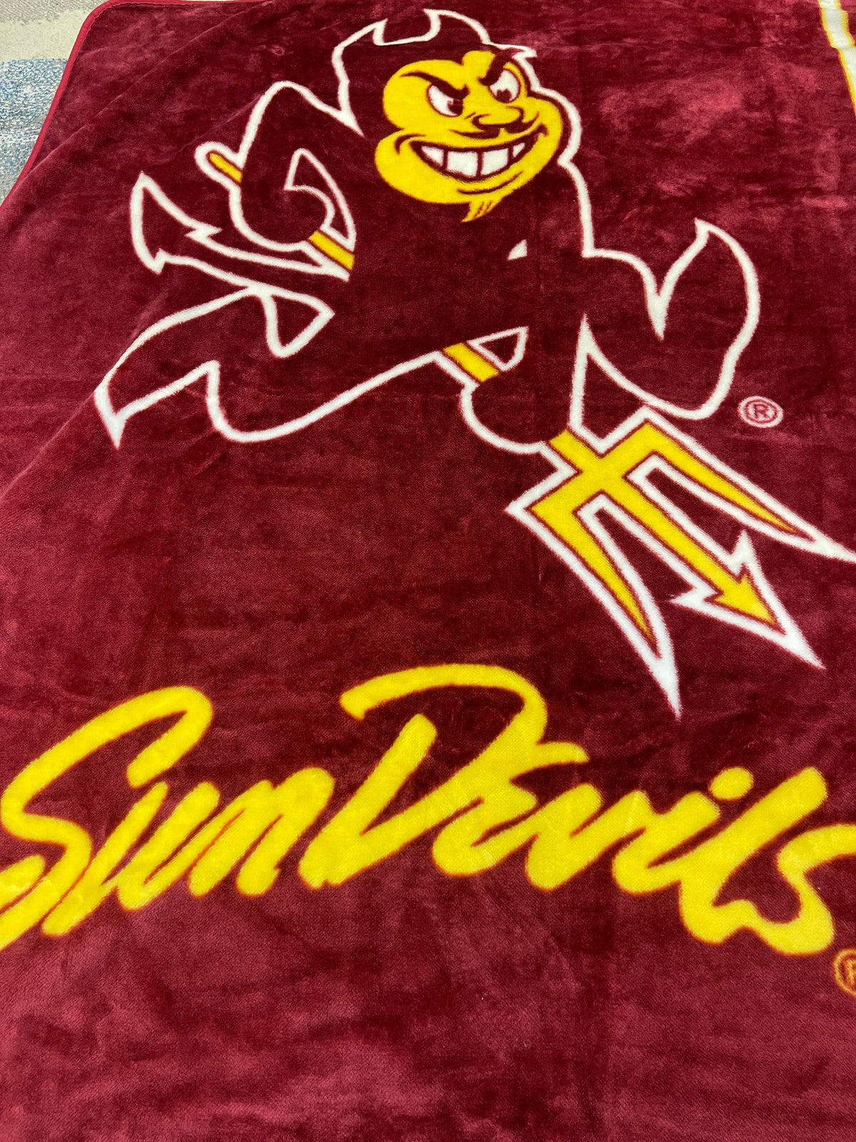 NCAA Arizona State Sun Devils Heavy Blanket Cosy!