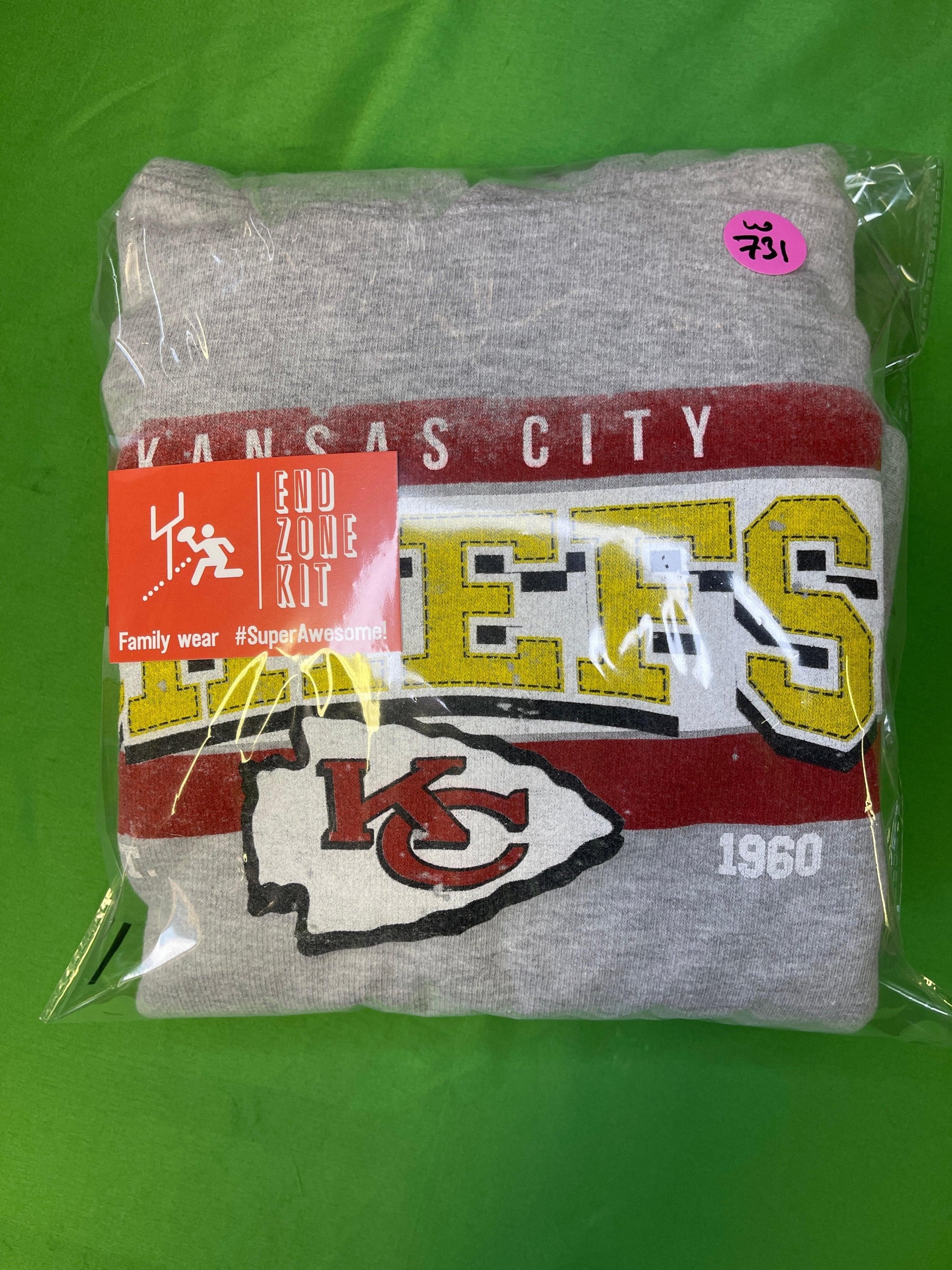 NFL Kansas City Chiefs Weathered Grey Pullover Hoodie Men's Large