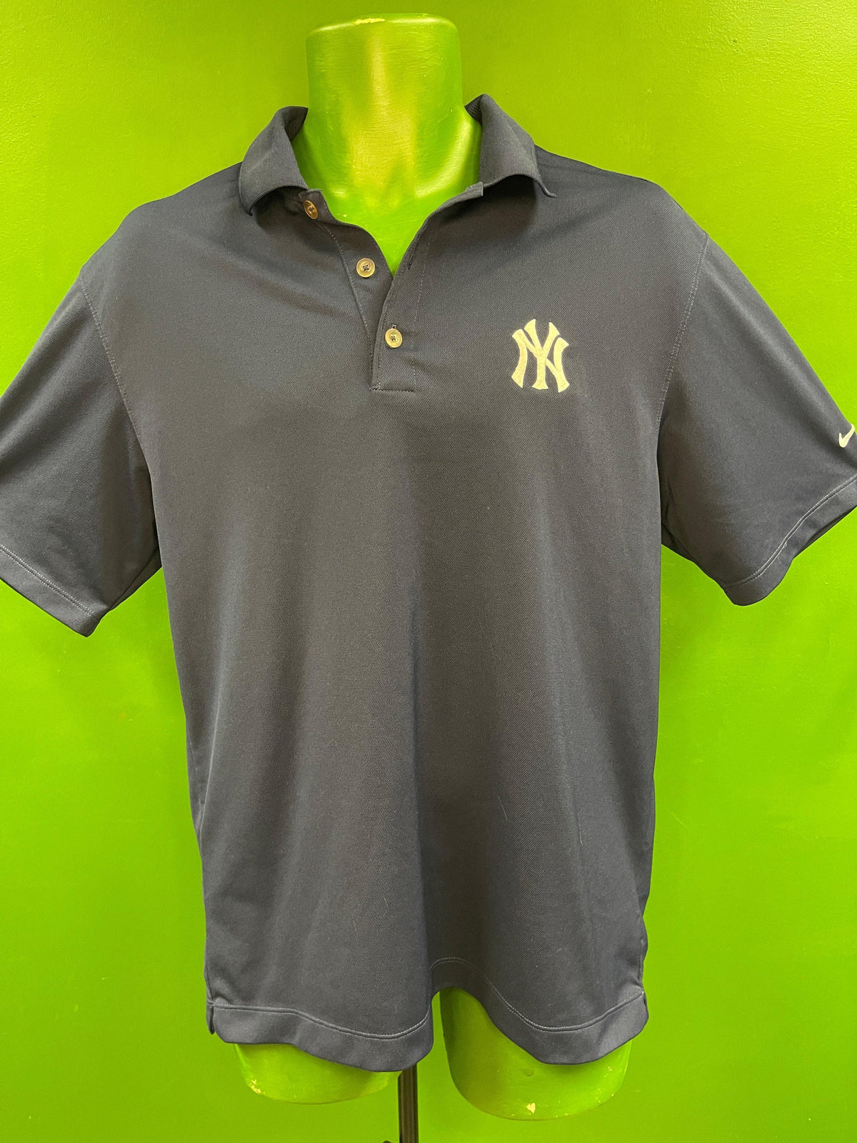 MLB New York Yankees Wicking Dark Blue Polo Shirt Men's Medium