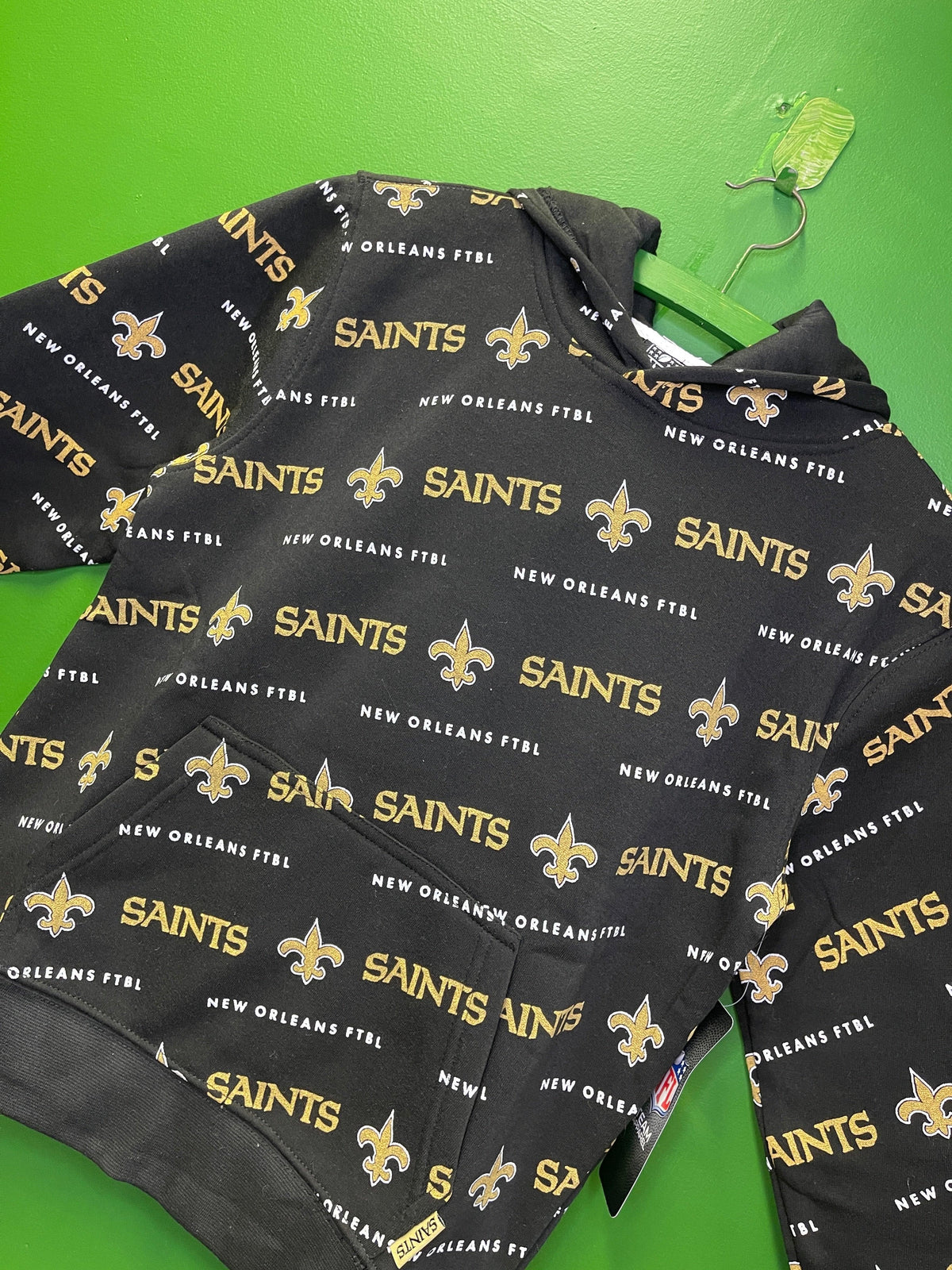 NFL New Orleans Saints Overall Print Hoodie Youth Small 8 NWT