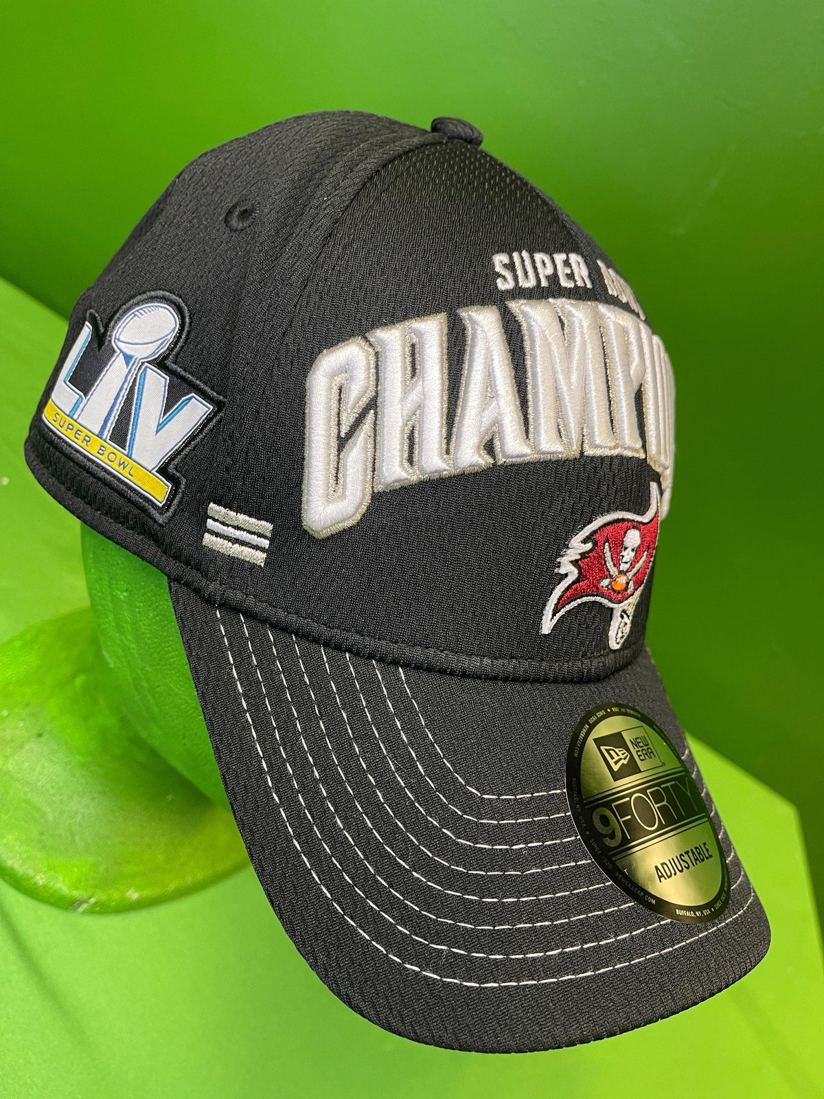 NFL Tampa Bay Buccaneers New Era 9FORTY Hat Cap Super Bowl LV OSFA Snapback NWT