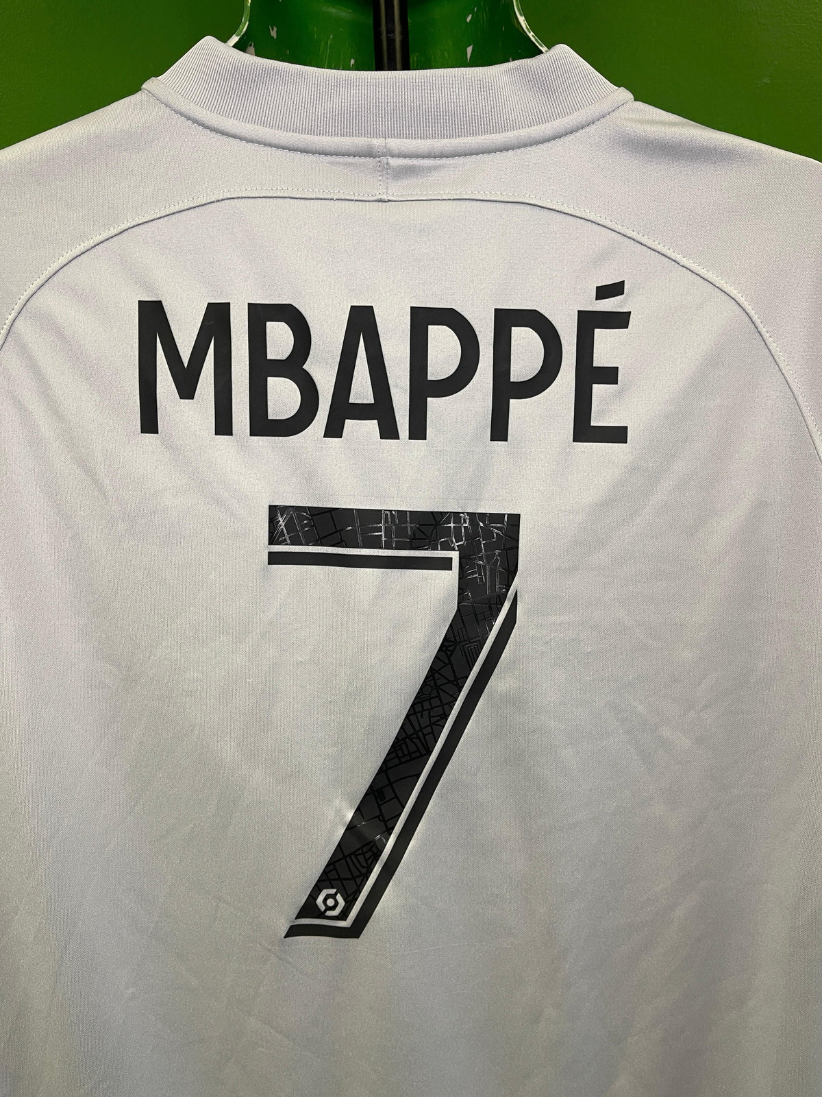 Paris St-Germain Mbappe Away Stadium Shirt 2022-3 Men's X-Large NWT