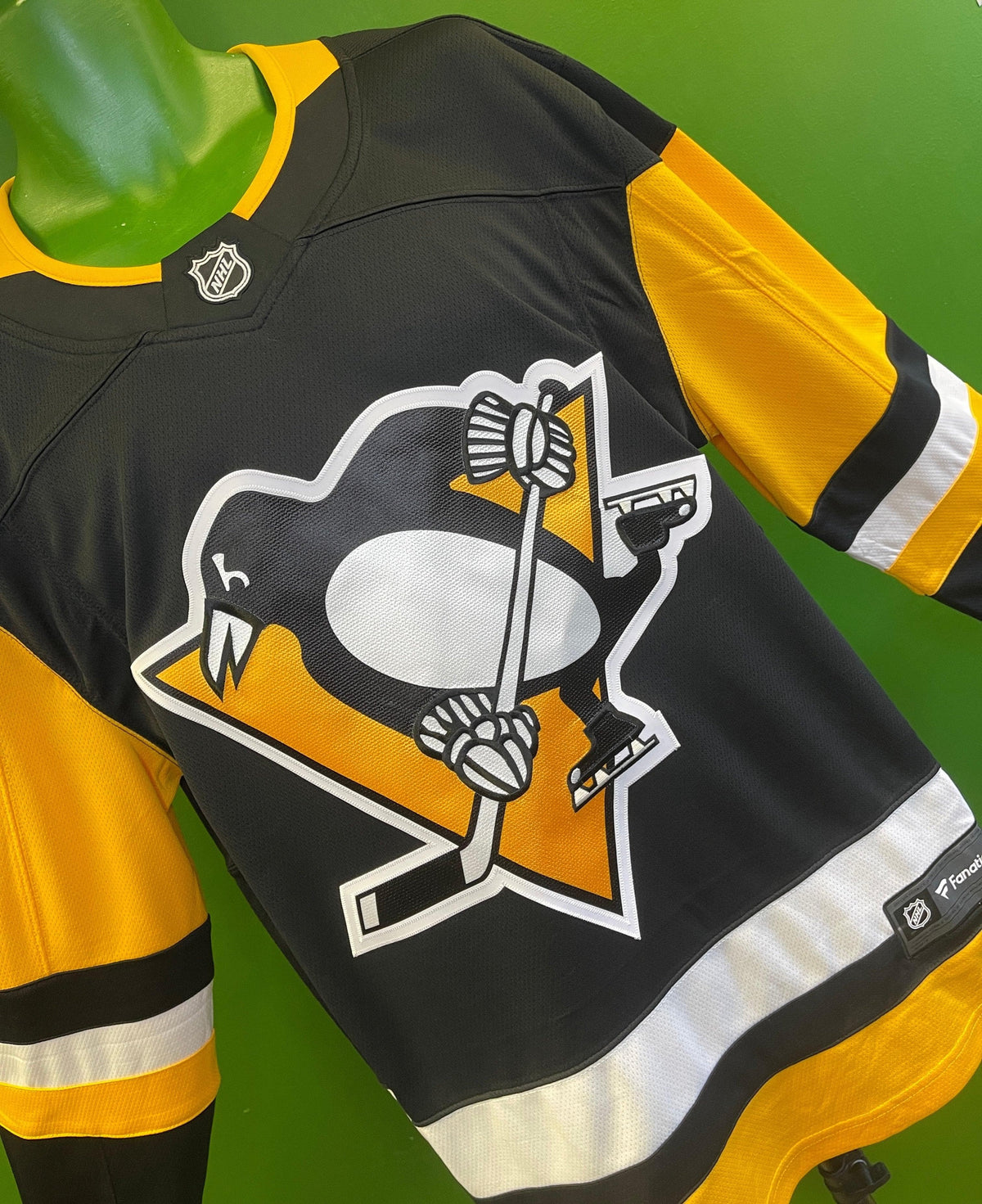 NHL Pittsburgh Penguins Blank Fanatics Breakaway Stitched Jersey Men's Medium NWT