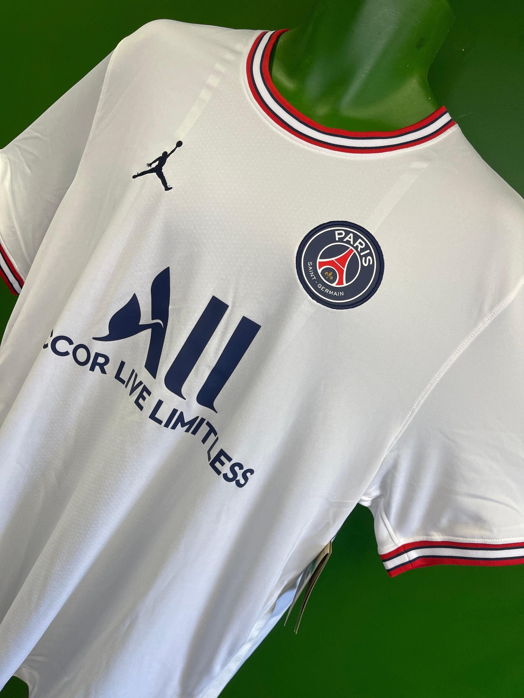 Paris Saint-Germain Neymar Jr #10 Fourth Stadium Shirt 2021-22 Men's X-Large NWT