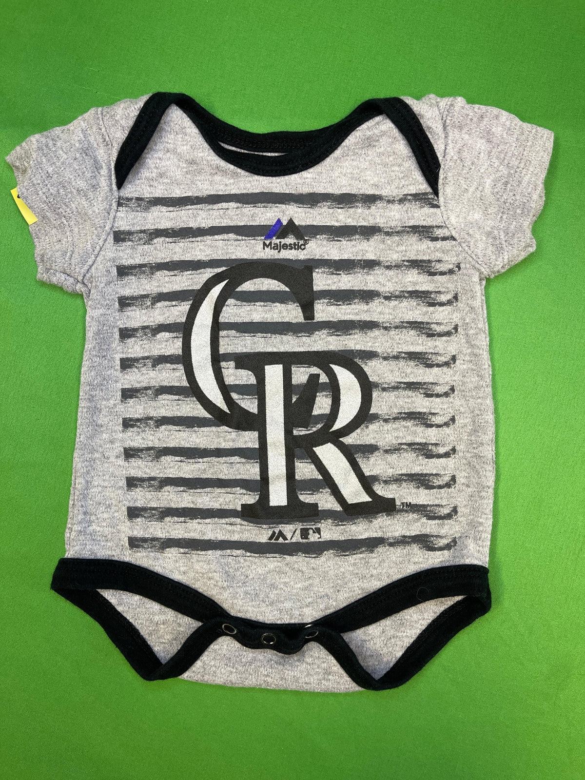 MLB Colorado Rockies Majestic Infant Bodysuit/Vest Newborn 0-3 months