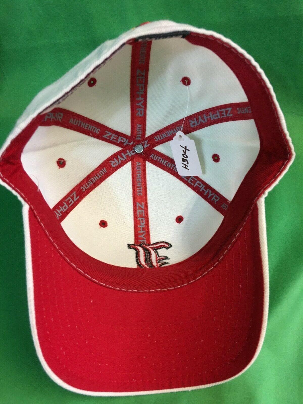 NCAA Louisville Cardinals White Hat/Cap Size 7-1/8 NWT