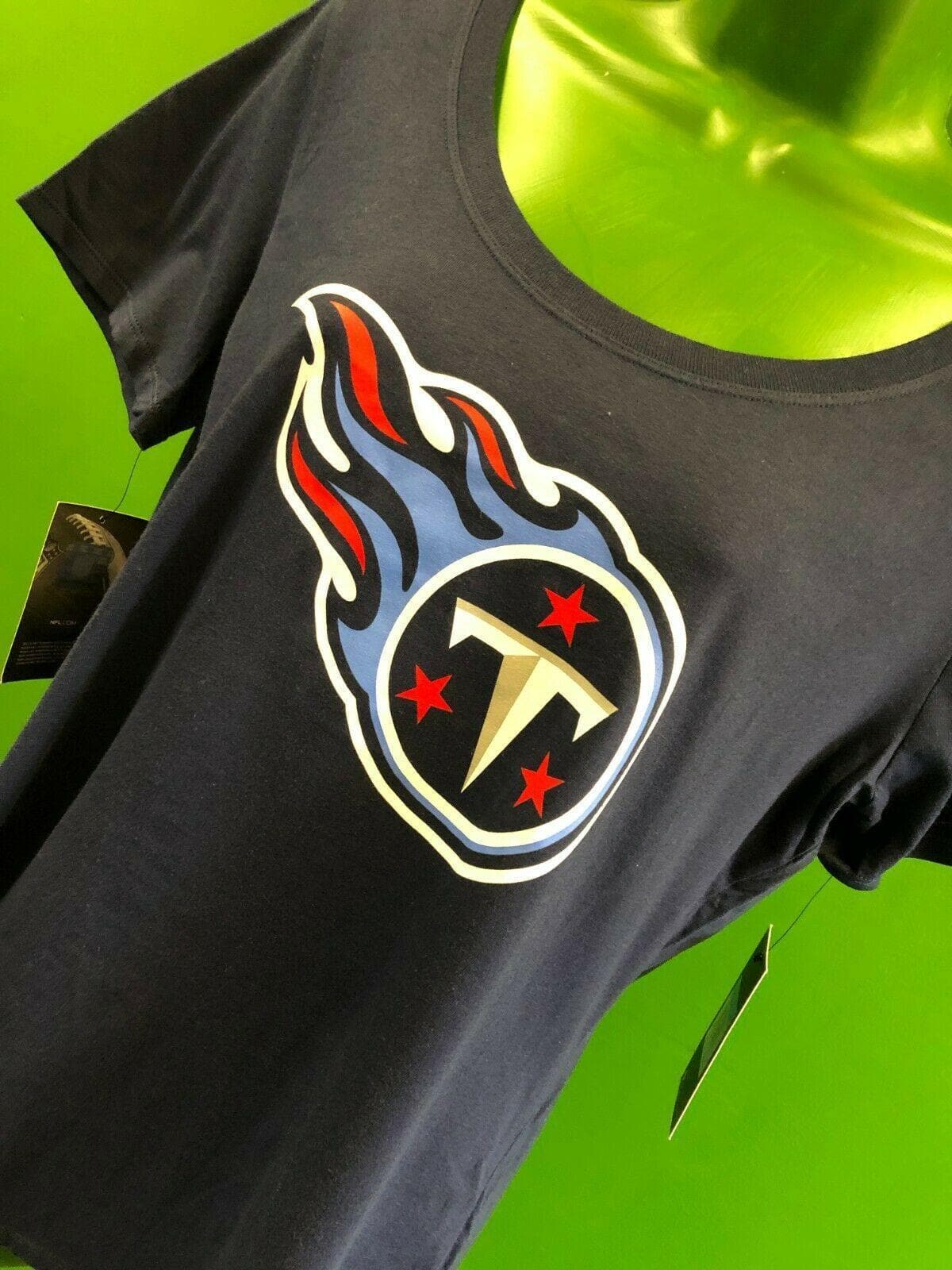 NFL Tennessee Titans T-Shirt Women's Medium NWT