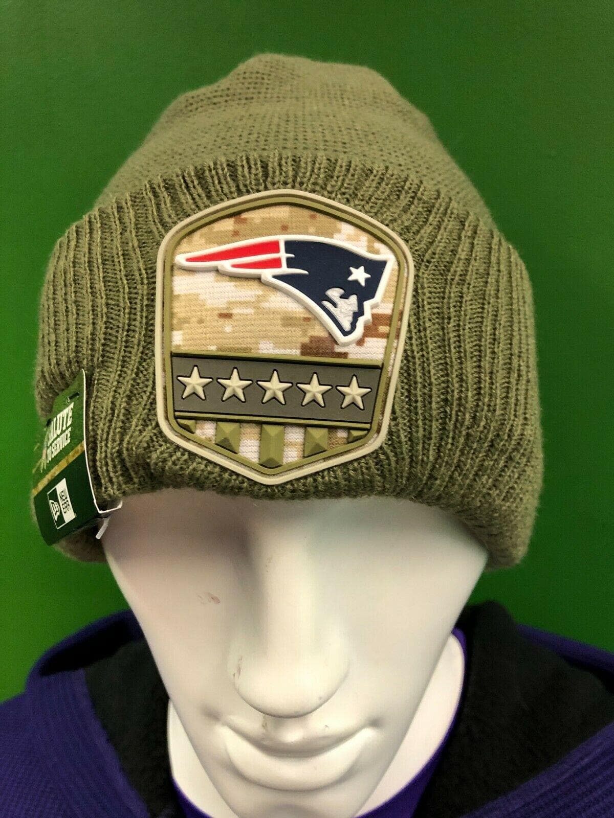 New Era Women's New England Patriots Salute to Service Black Knit Beanie