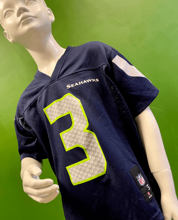 Russell wilson sales jersey youth small