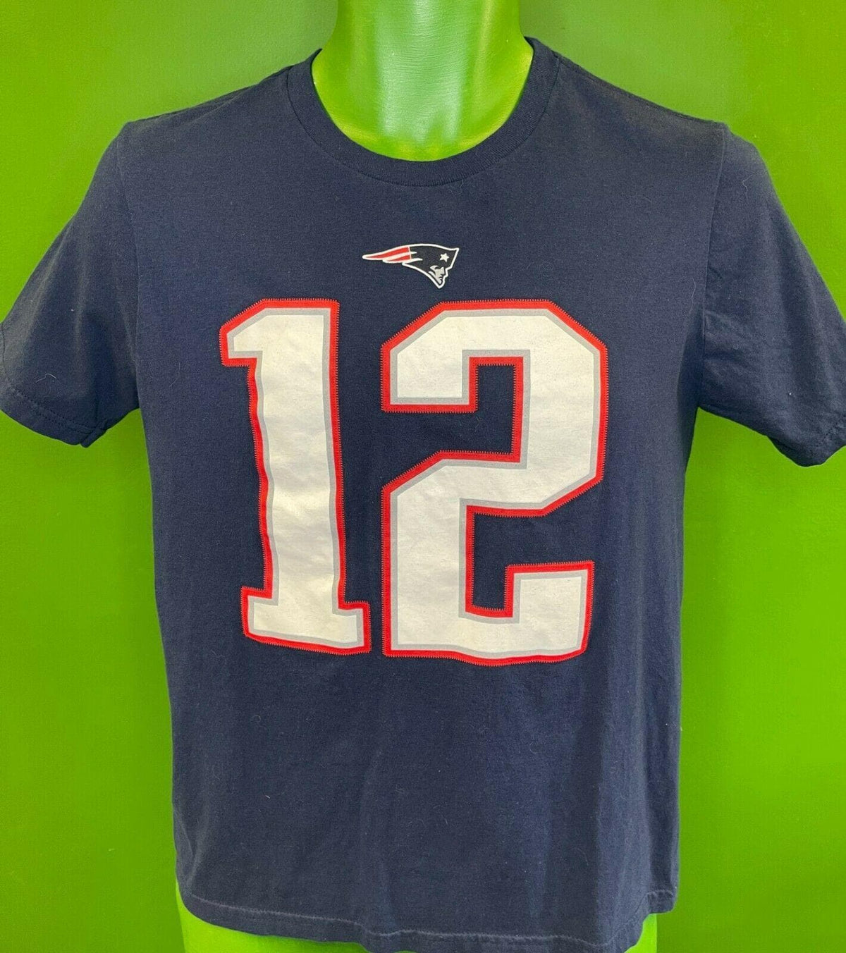 NFL New England Patriots Tom Brady #12 T-Shirt Youth Large