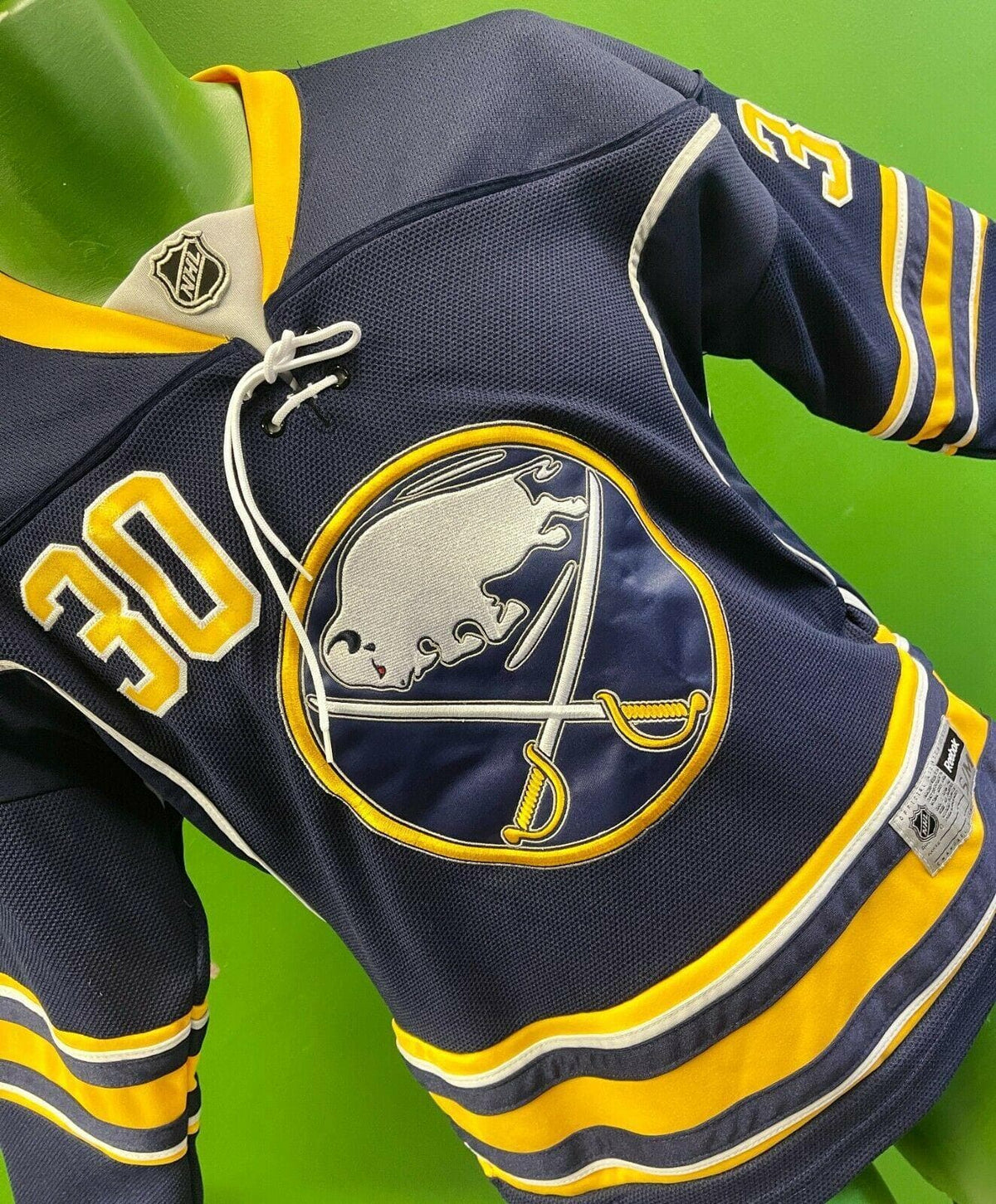 NHL Buffalo Sabres Miller #30 Reebok Stitched Jersey Youth S-M 6-12