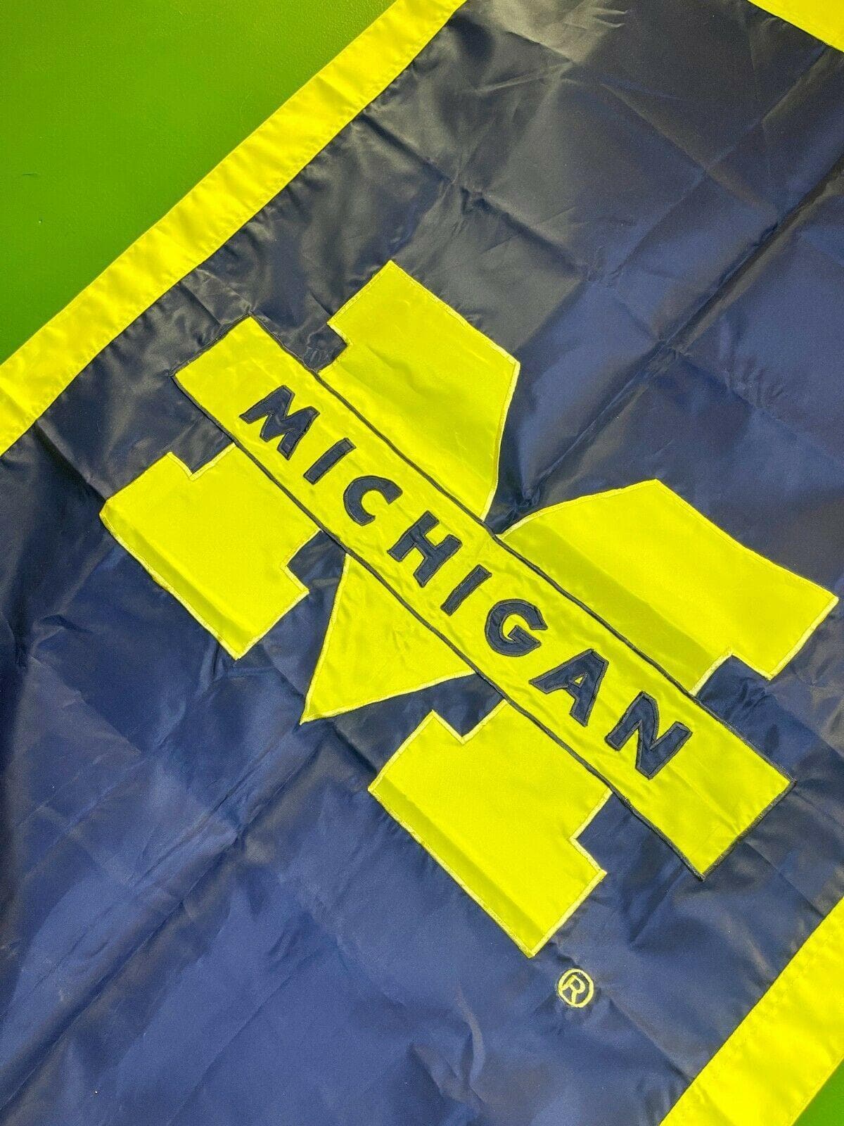 NCAA Michigan Wolverines Stitched Indoor-Outdoor Flag-Vertical Banner