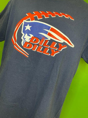 NFL New England Patriots "Dilly Dilly" T-Shirt Men's Medium