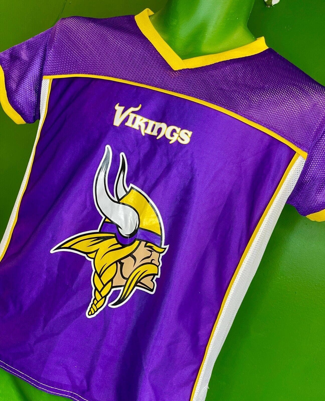 youth medium vikings jersey